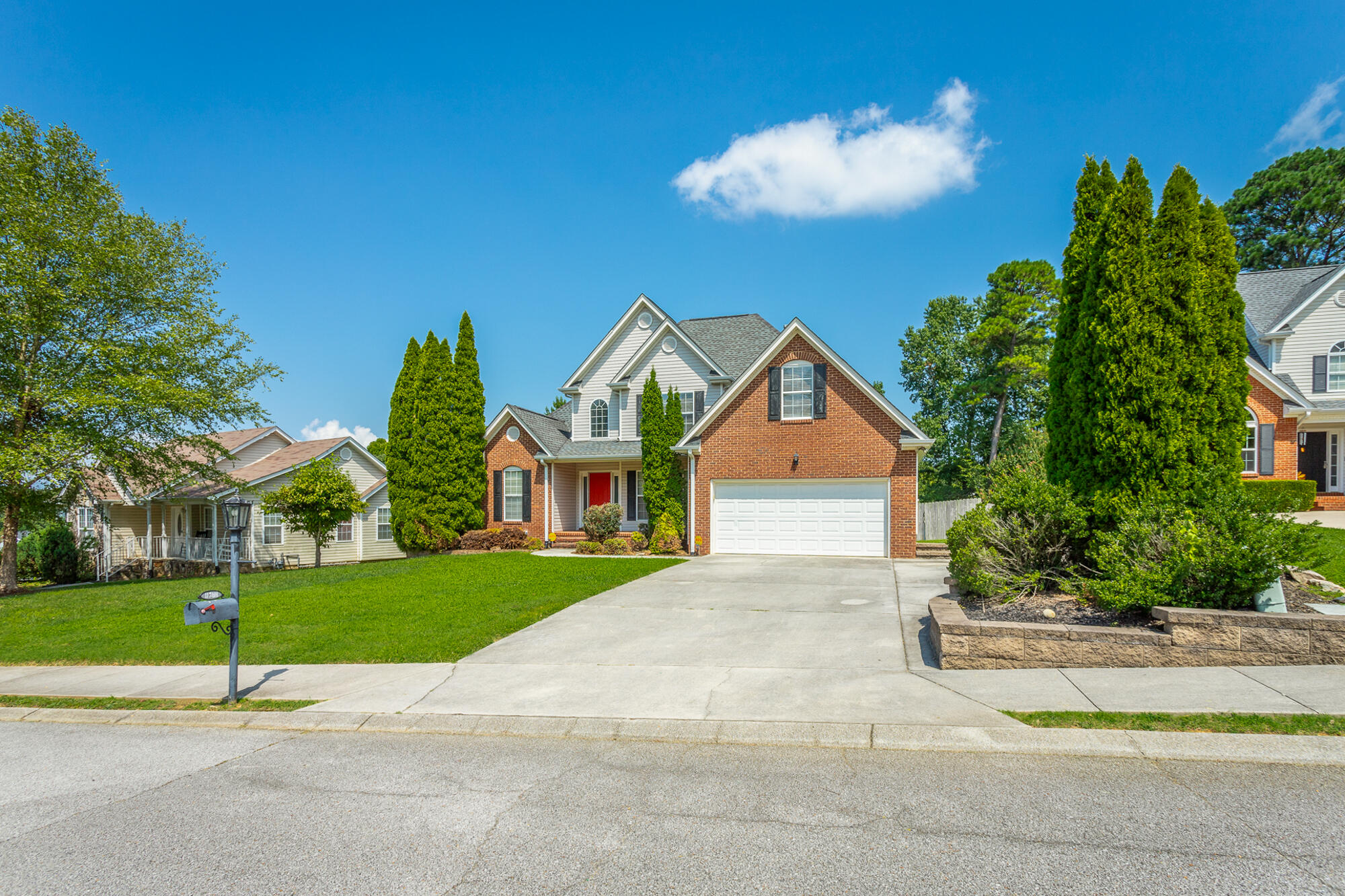 8673 Flowerdale Drive