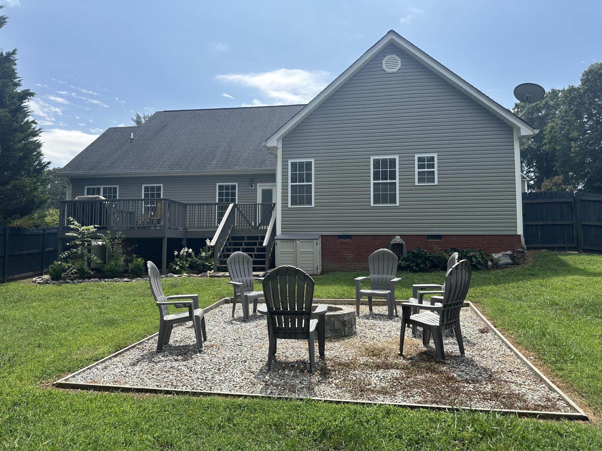 90 Lillie Drive