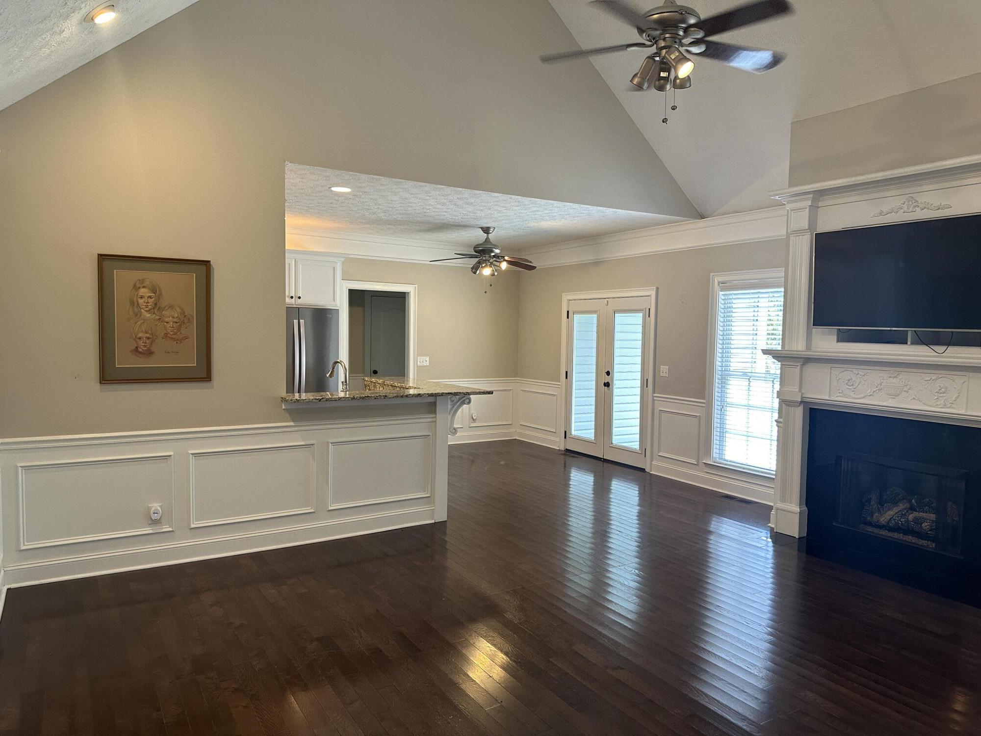 90 Lillie Drive