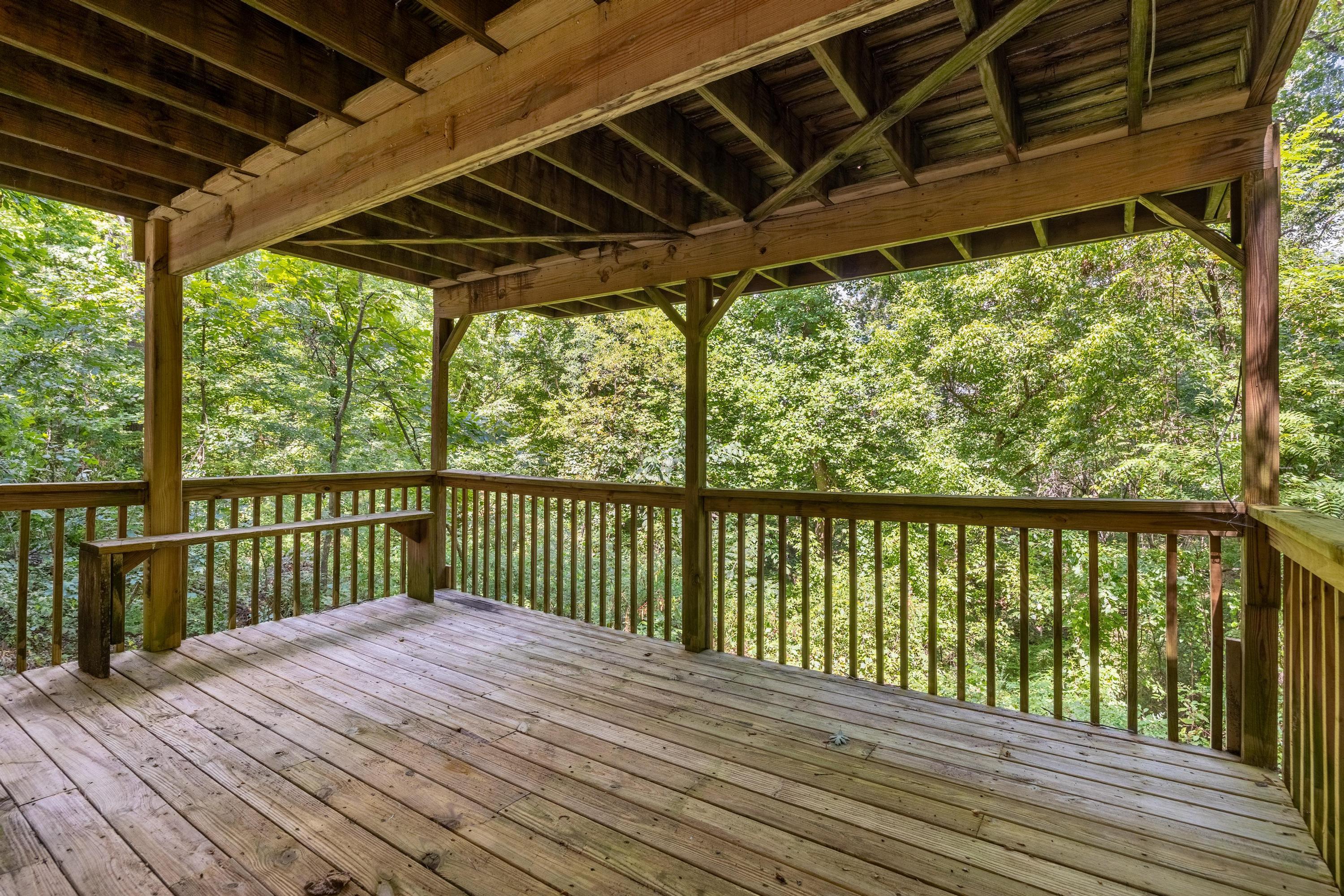 1017 N Sanctuary Road