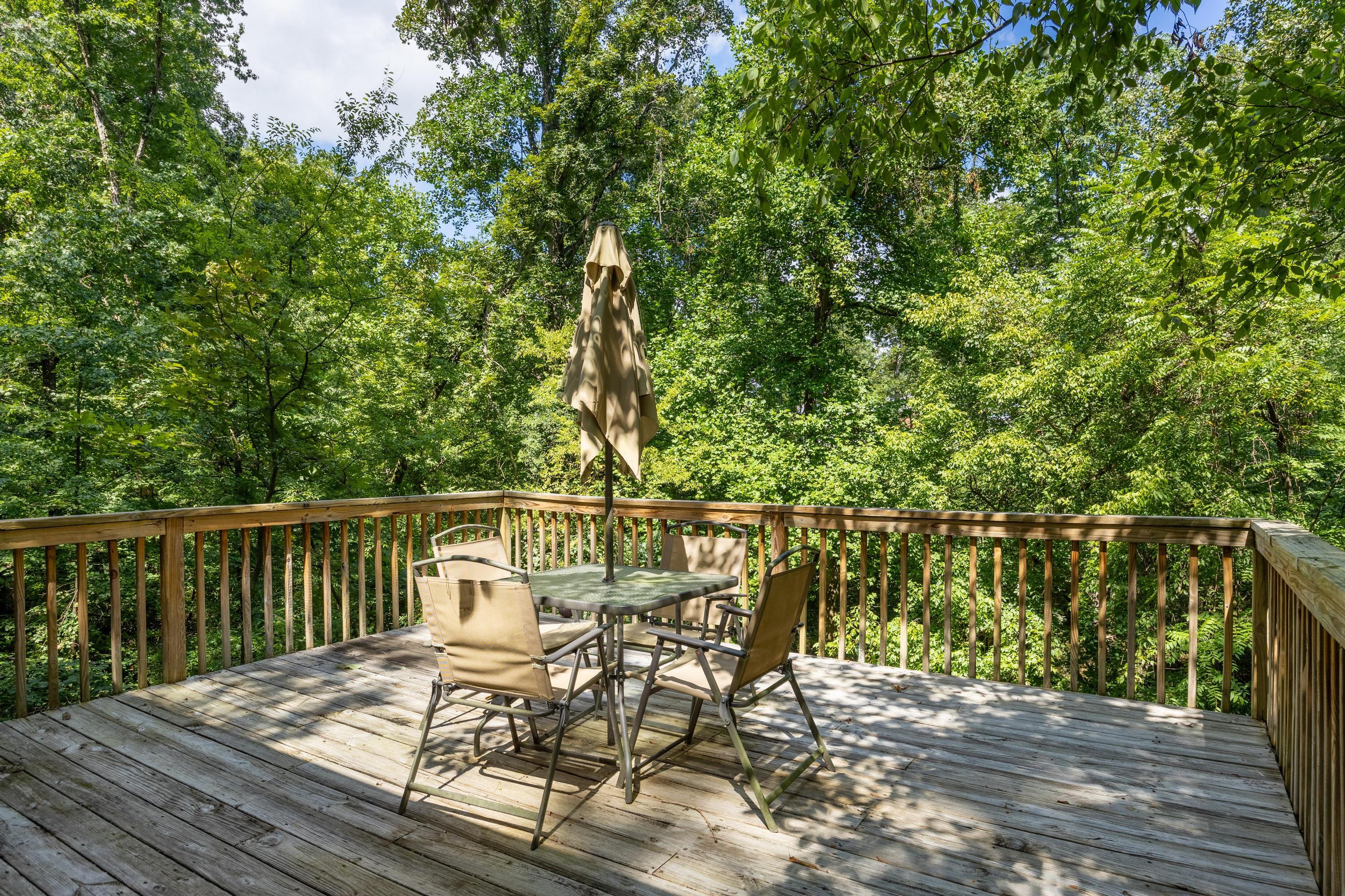 1017 N Sanctuary Road