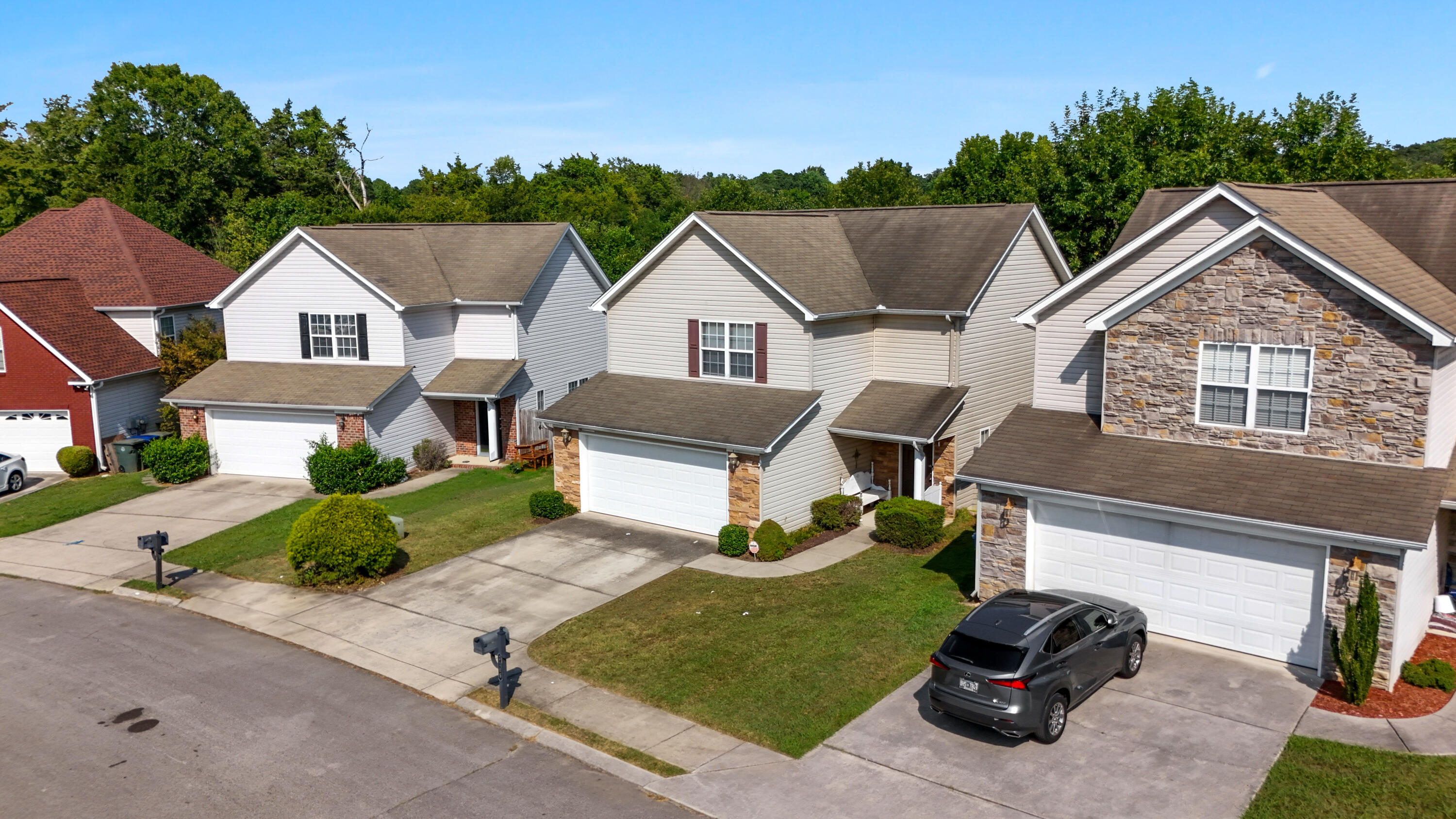7116 Blossom Circle