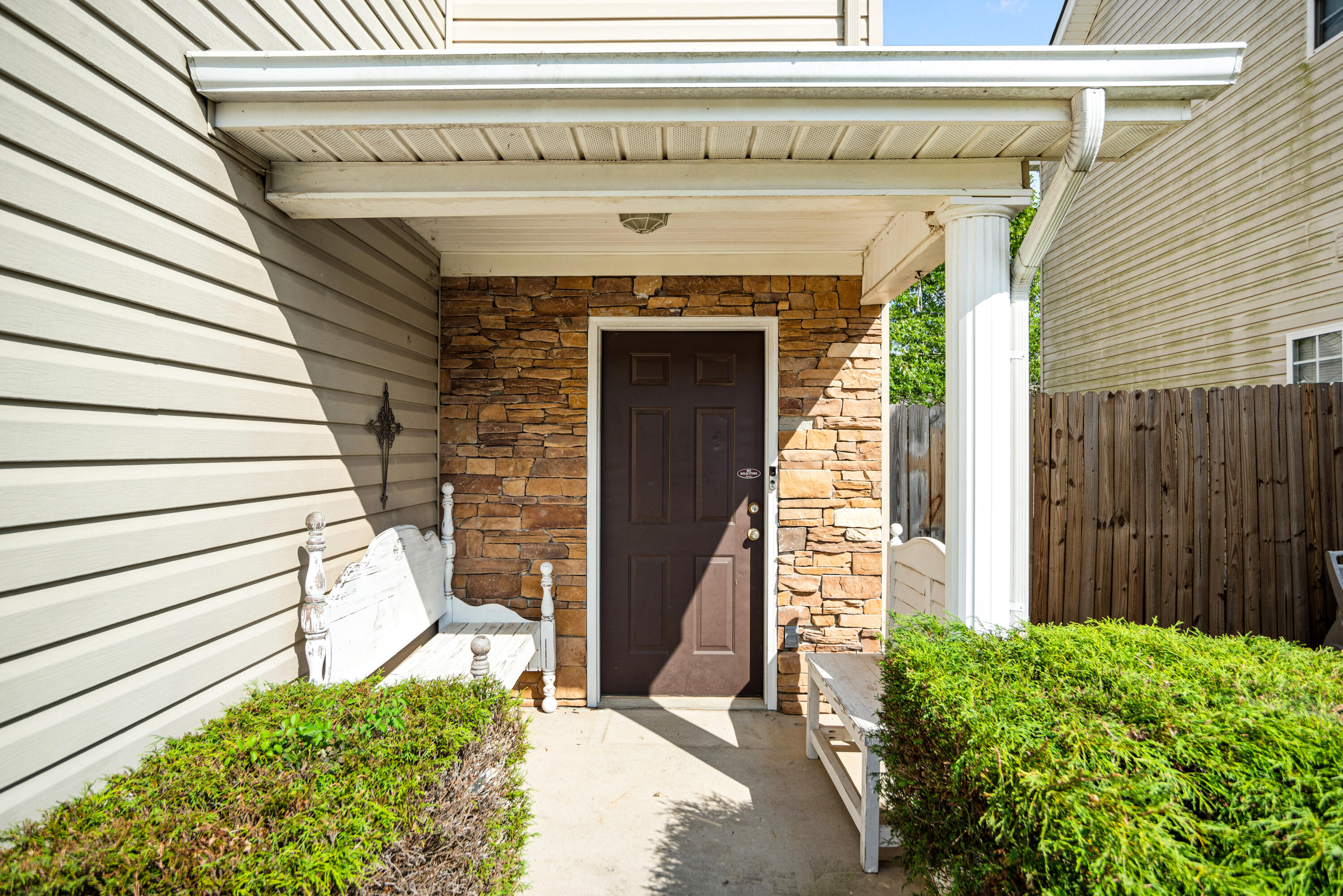 7116 Blossom Circle