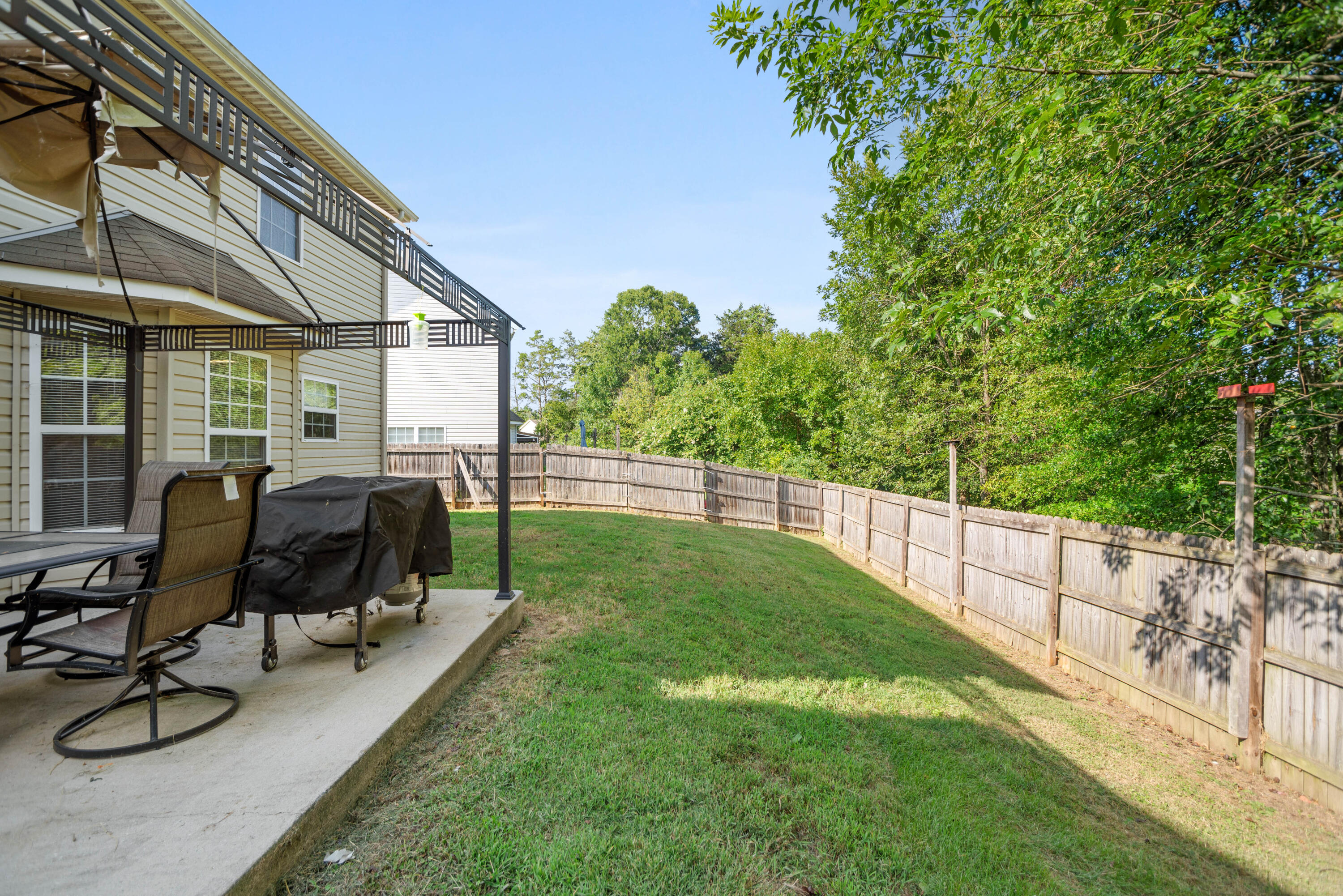7116 Blossom Circle