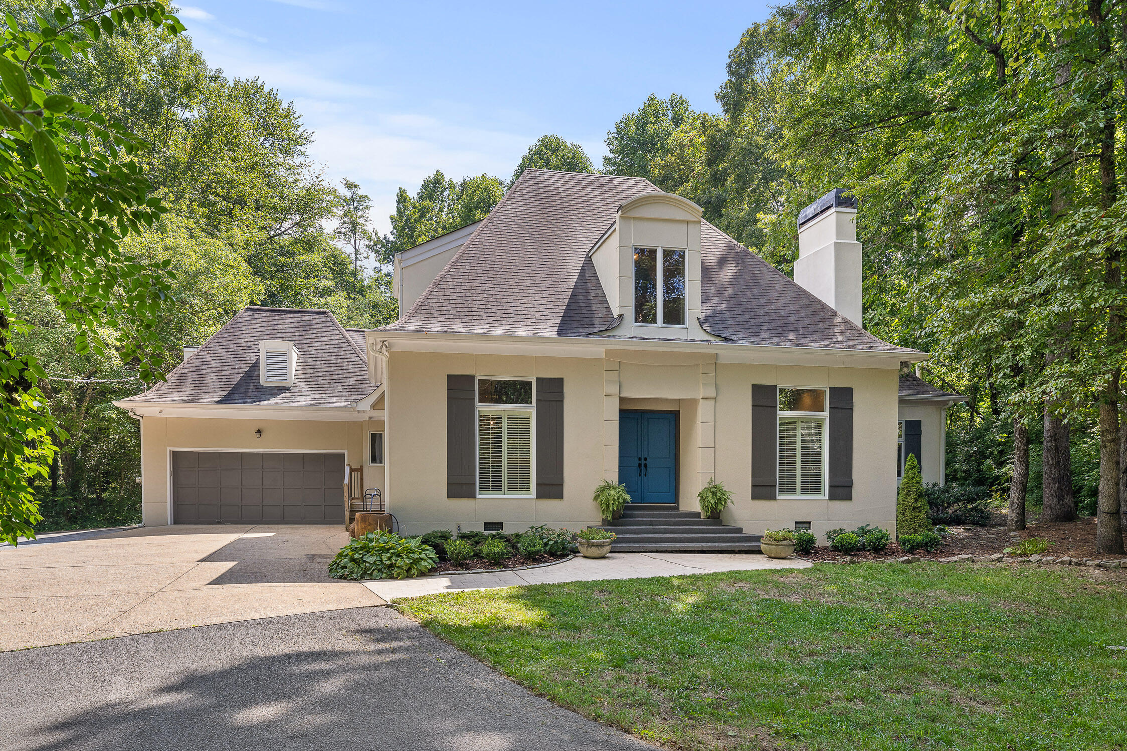 3000 Spring Avenue