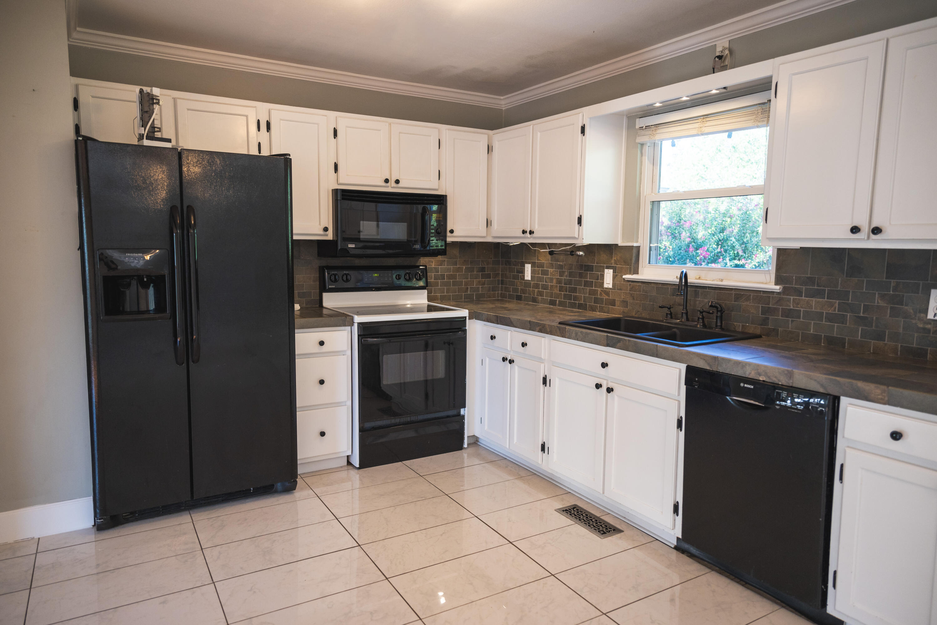 11649 Holly Circle
