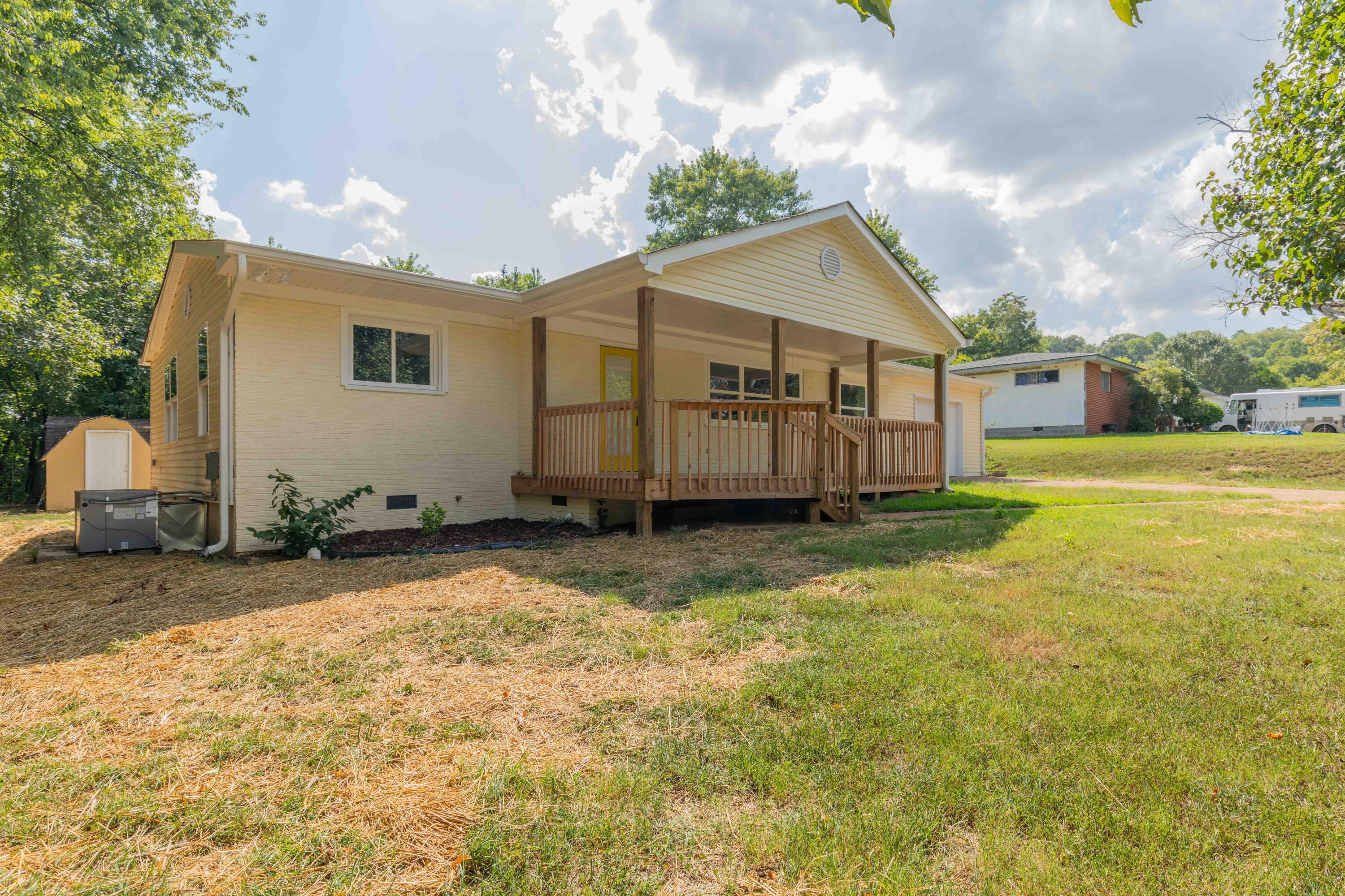 6816 Gayda Lane