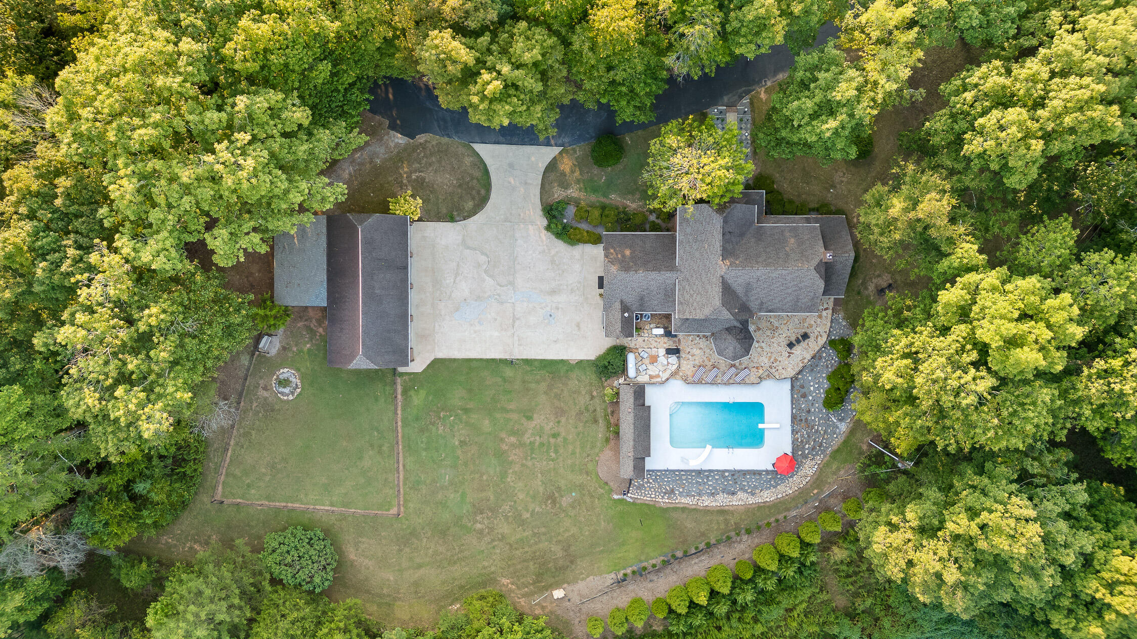 367 Memorial Lane
