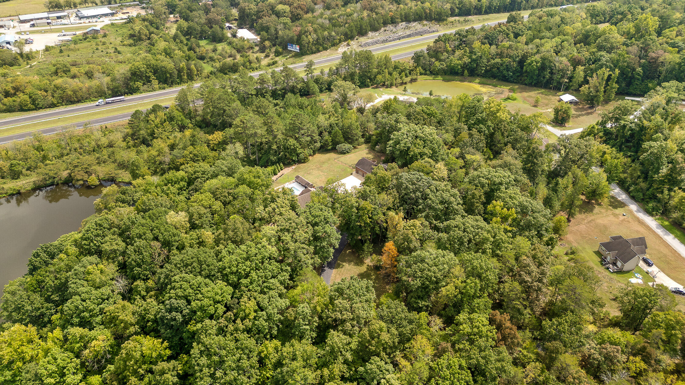 367 Memorial Lane