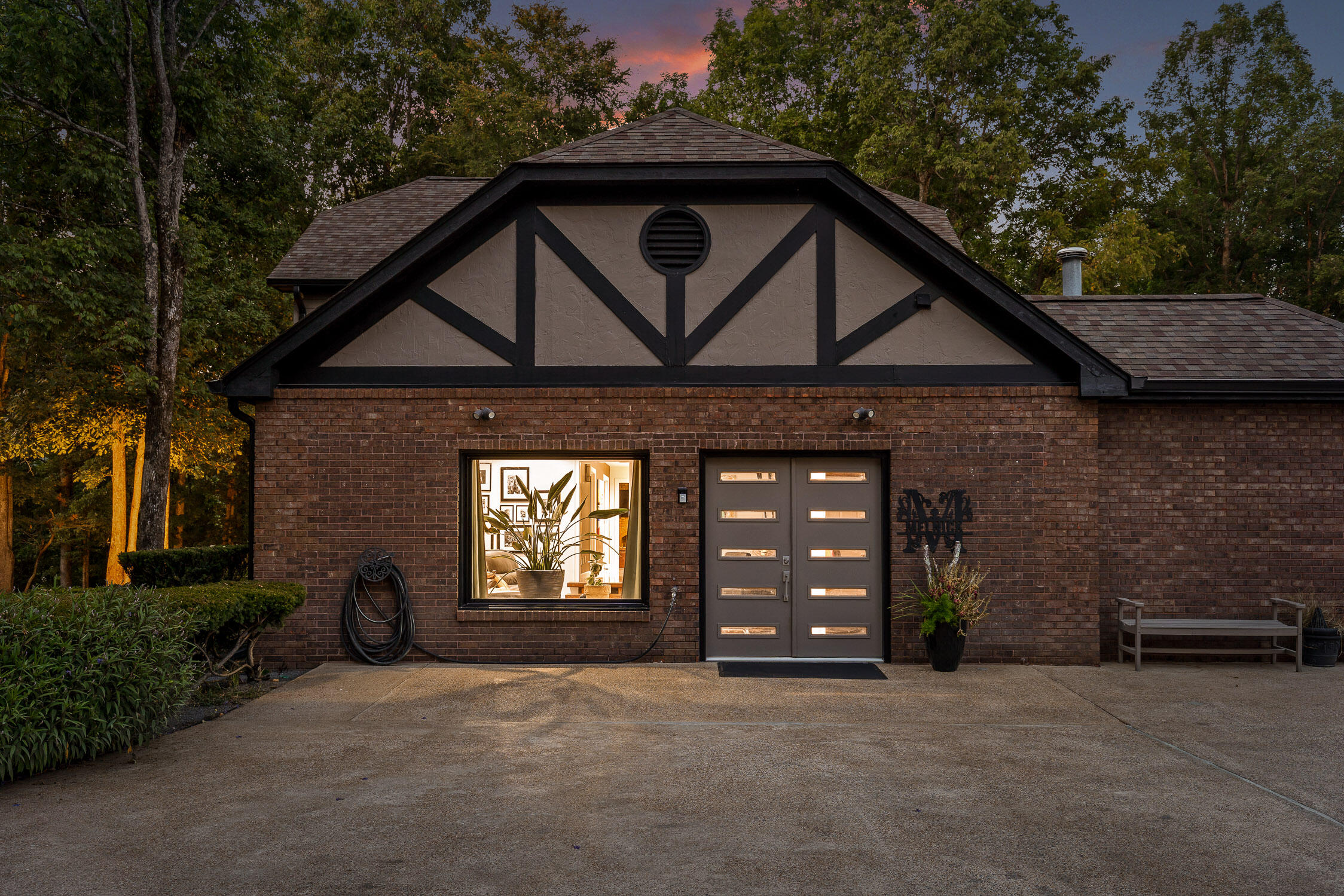 367 Memorial Lane