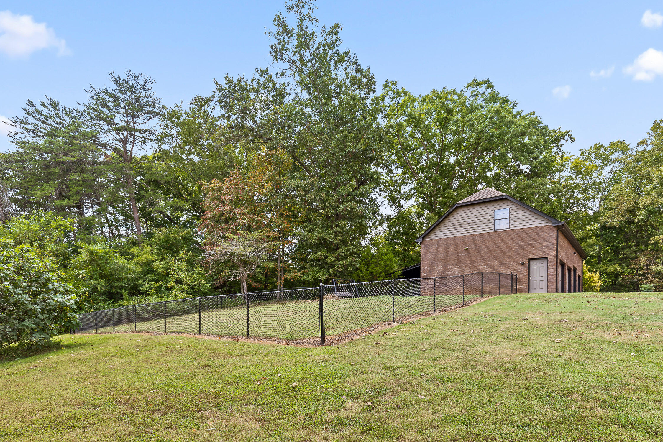 367 Memorial Lane