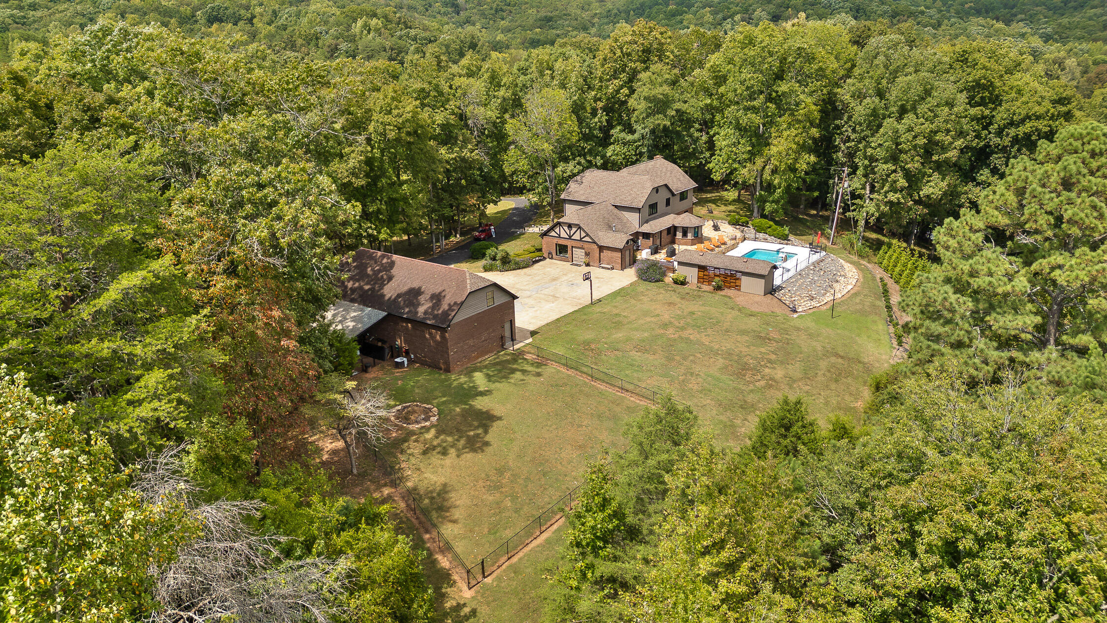 367 Memorial Lane