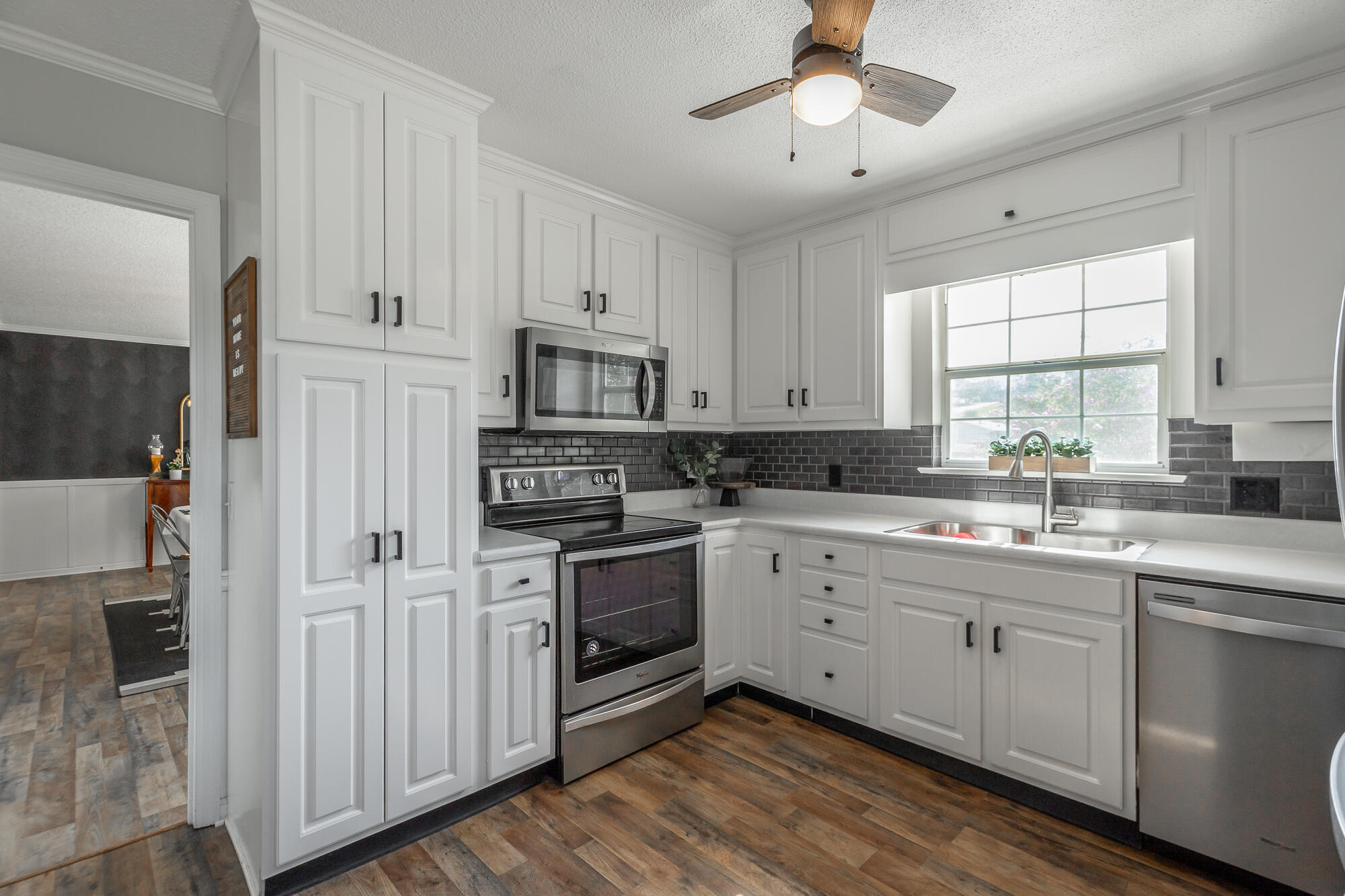 2712 Saint Lawrence Road