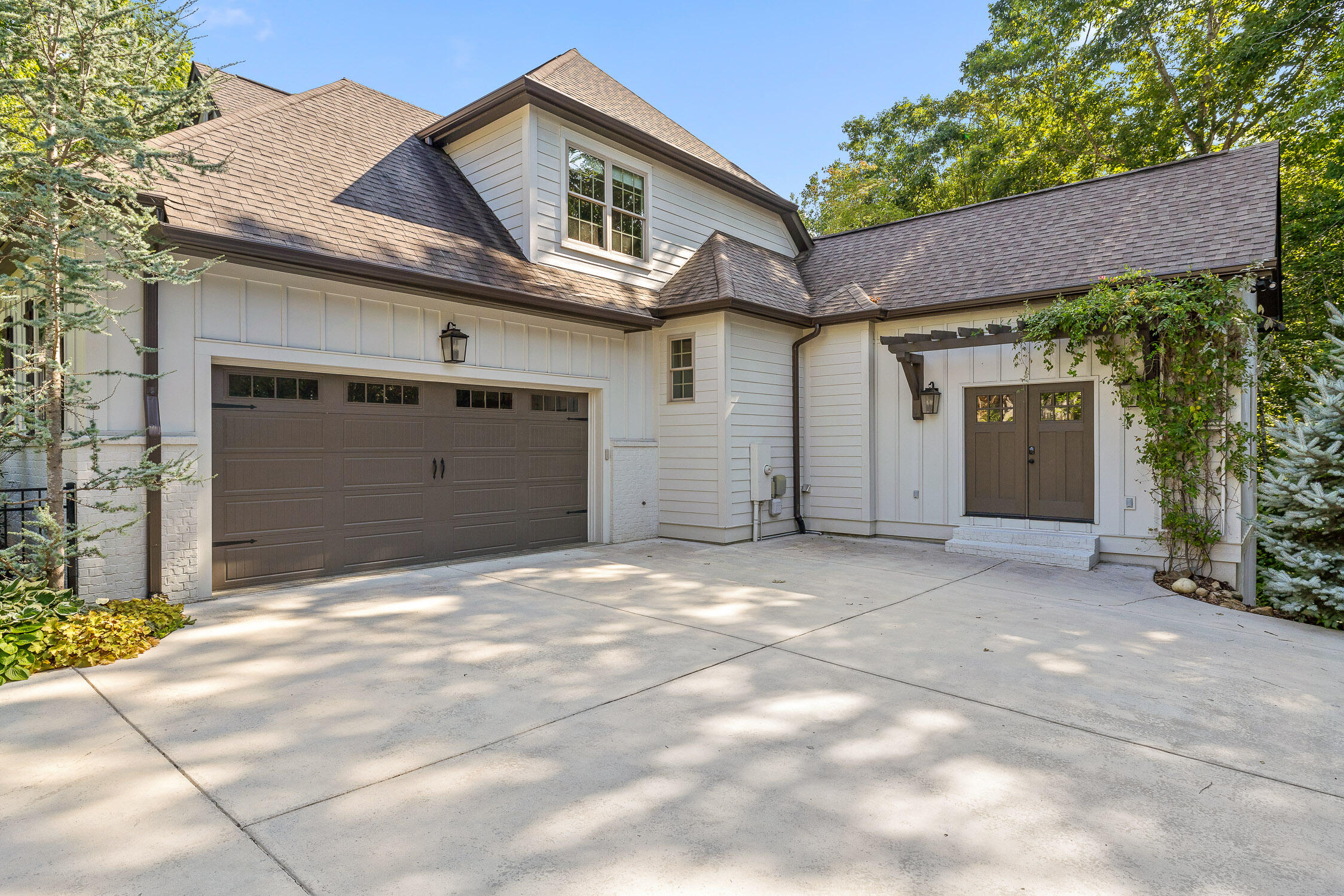 2249 Walking Stick Lane