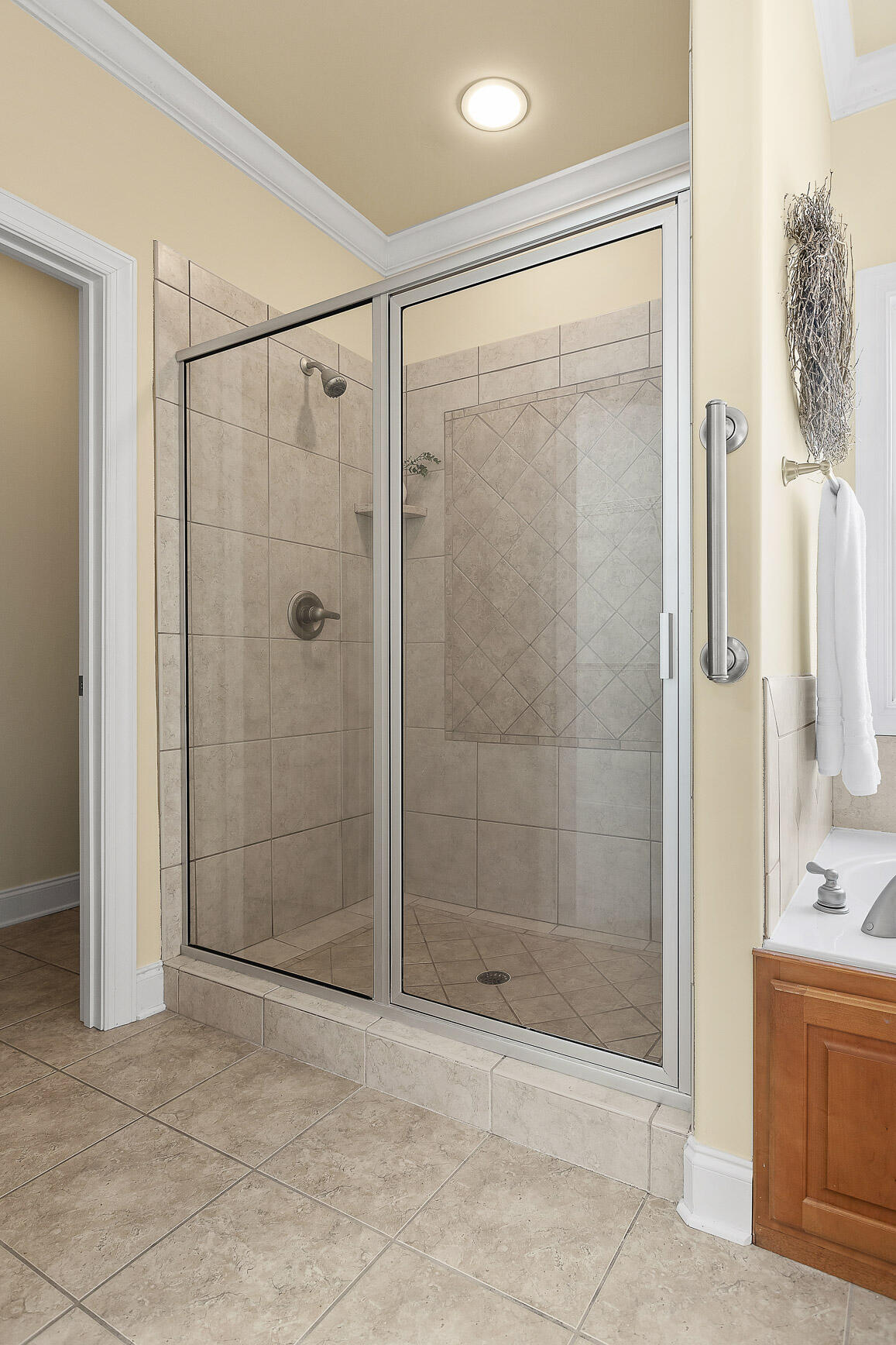 4437 Wellesley Drive