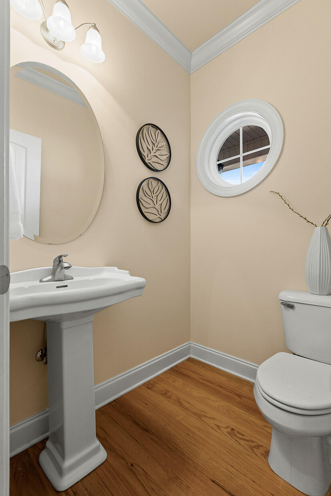 4437 Wellesley Drive