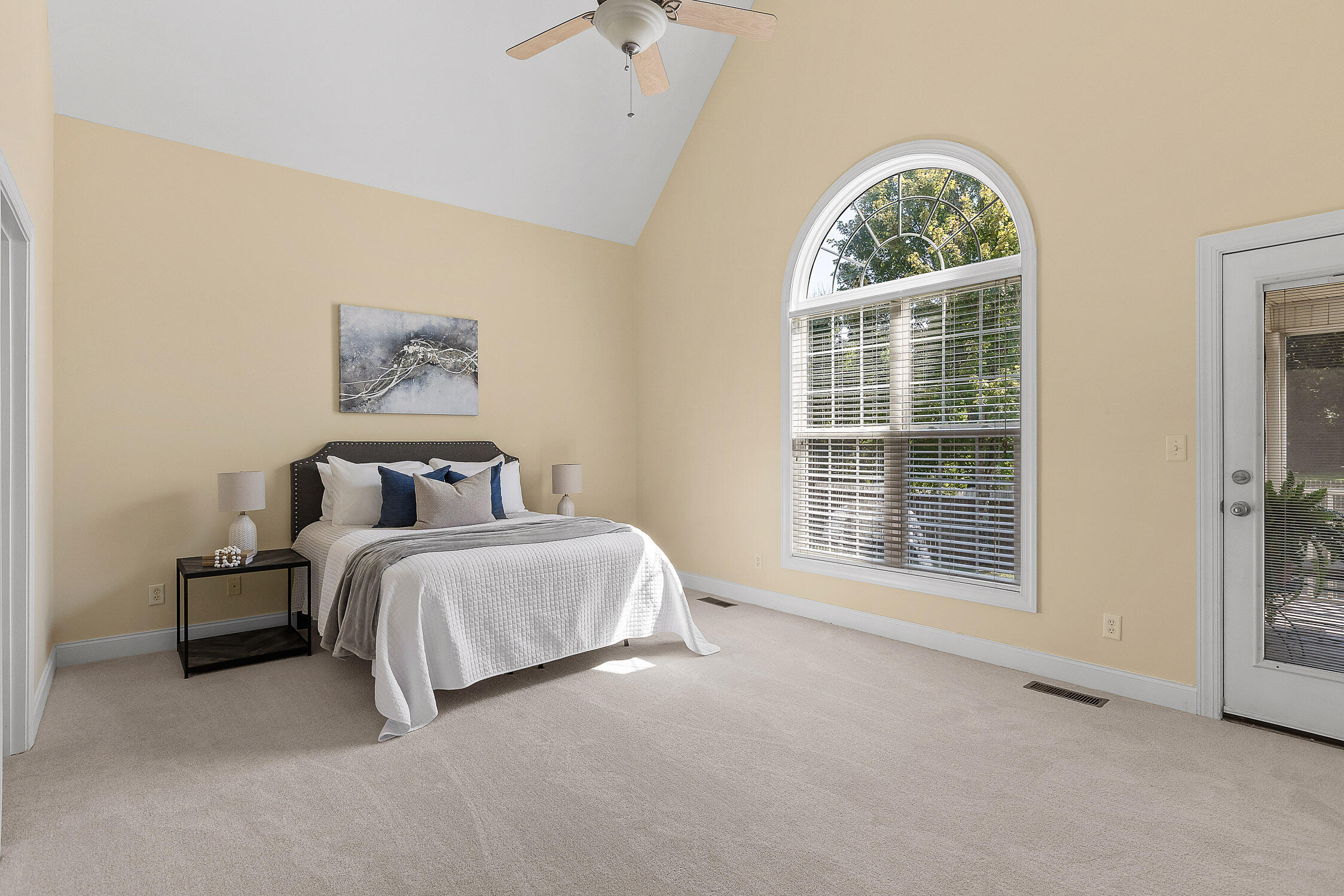 4437 Wellesley Drive