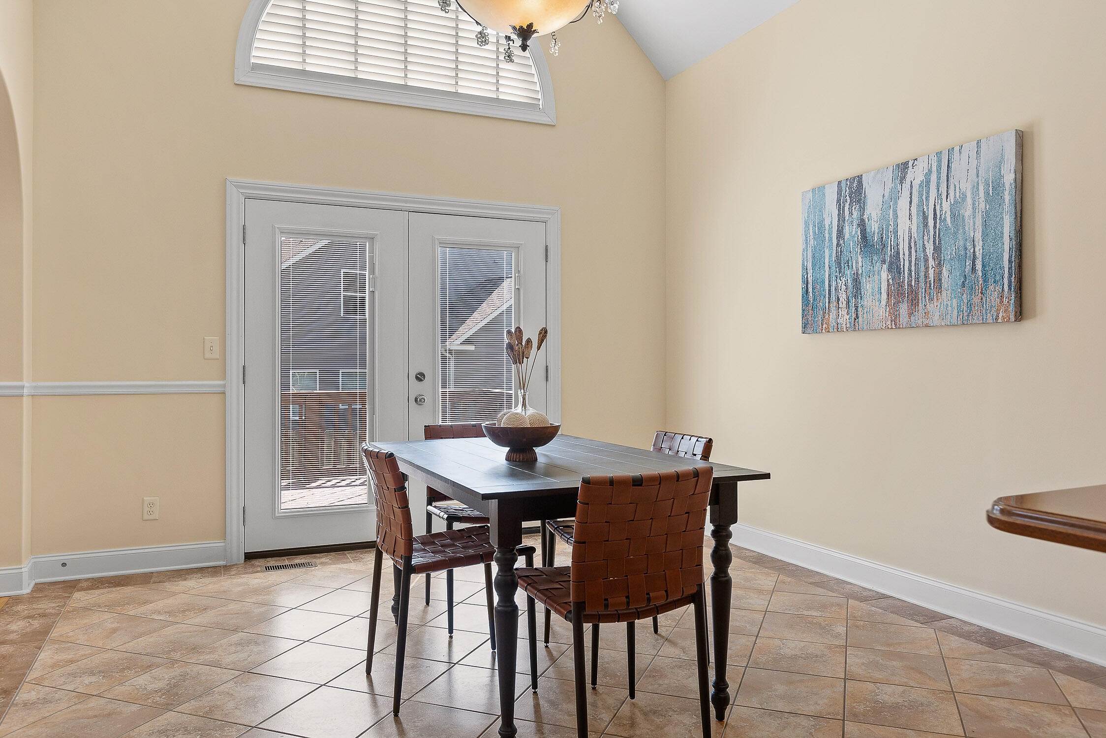 4437 Wellesley Drive