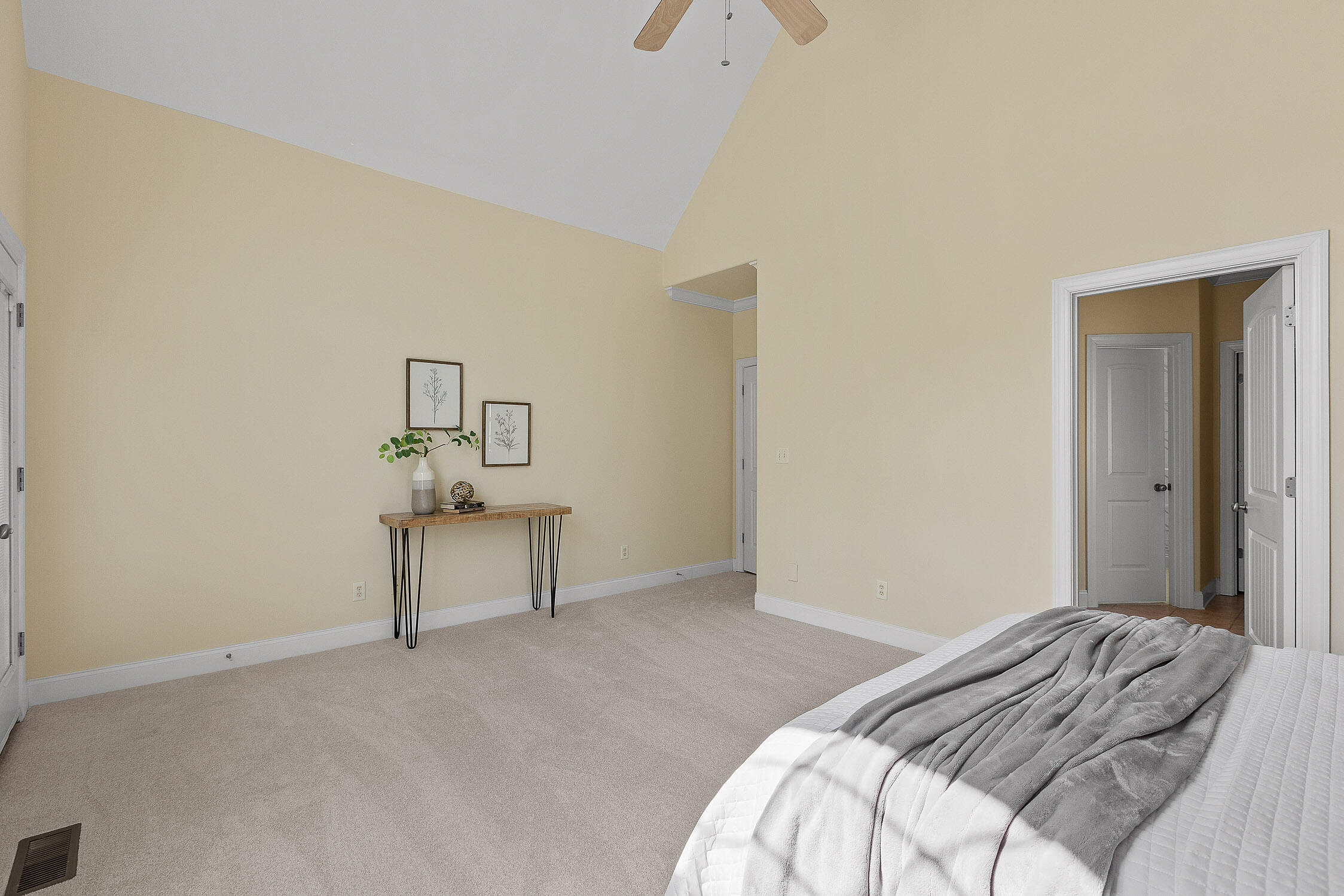 4437 Wellesley Drive