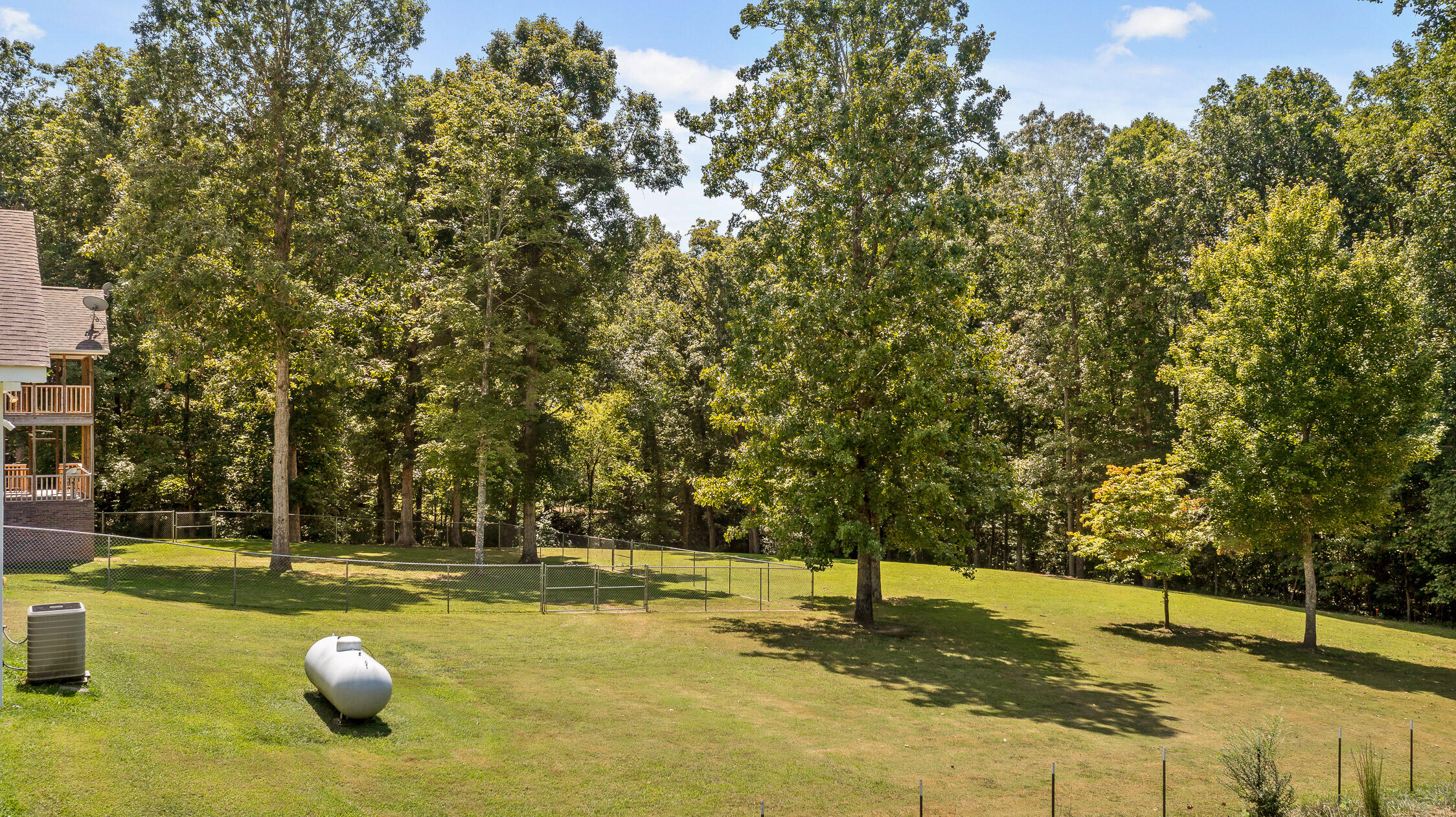 303 N Woods Lane