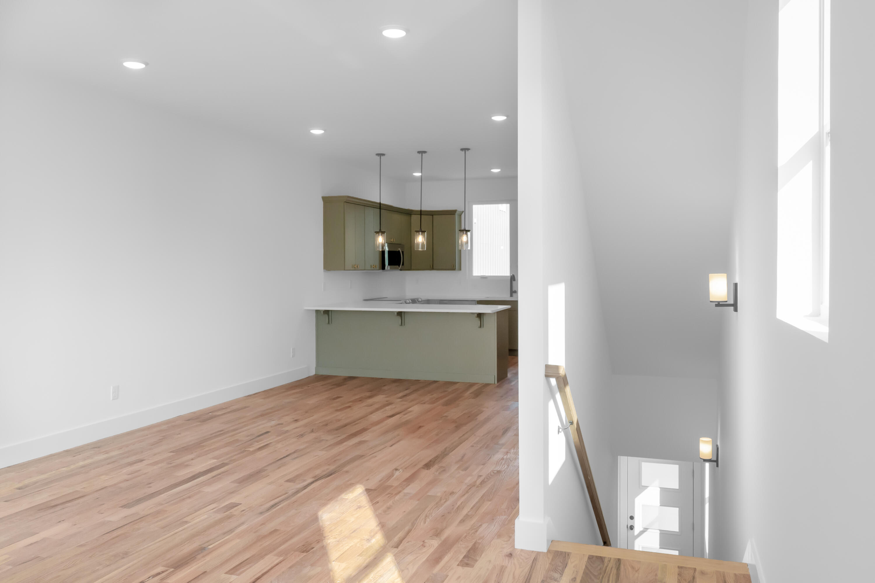 955 Montague Place
