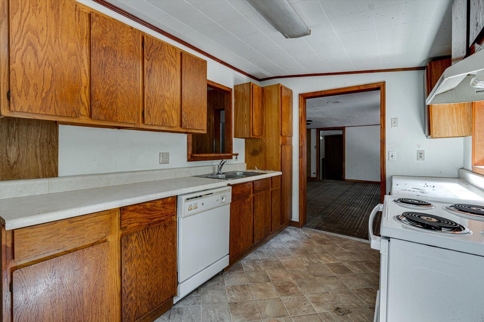 4027 Kellys Ferry Road