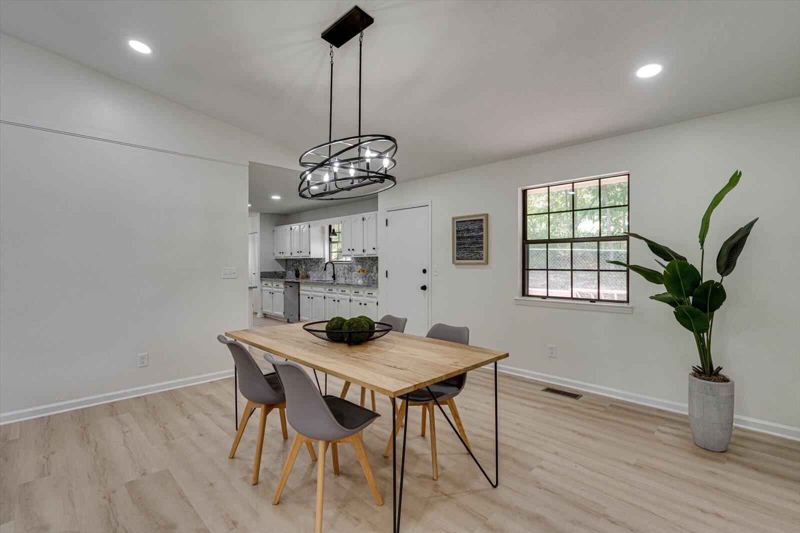603 Paragon Drive