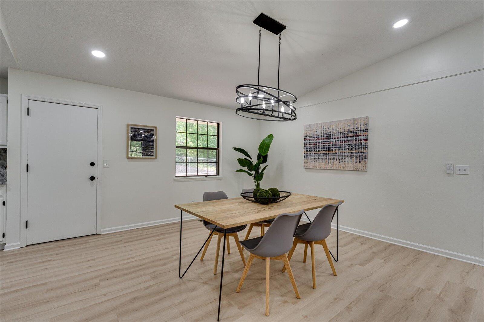 603 Paragon Drive