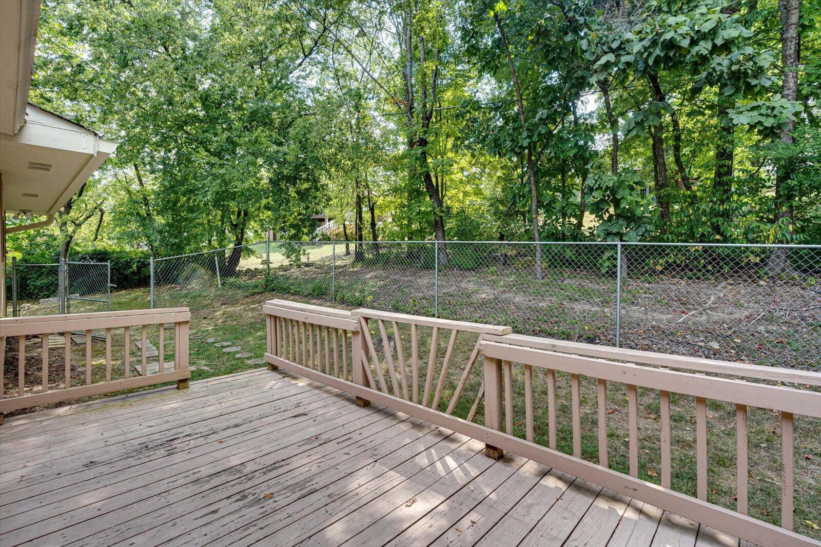 603 Paragon Drive