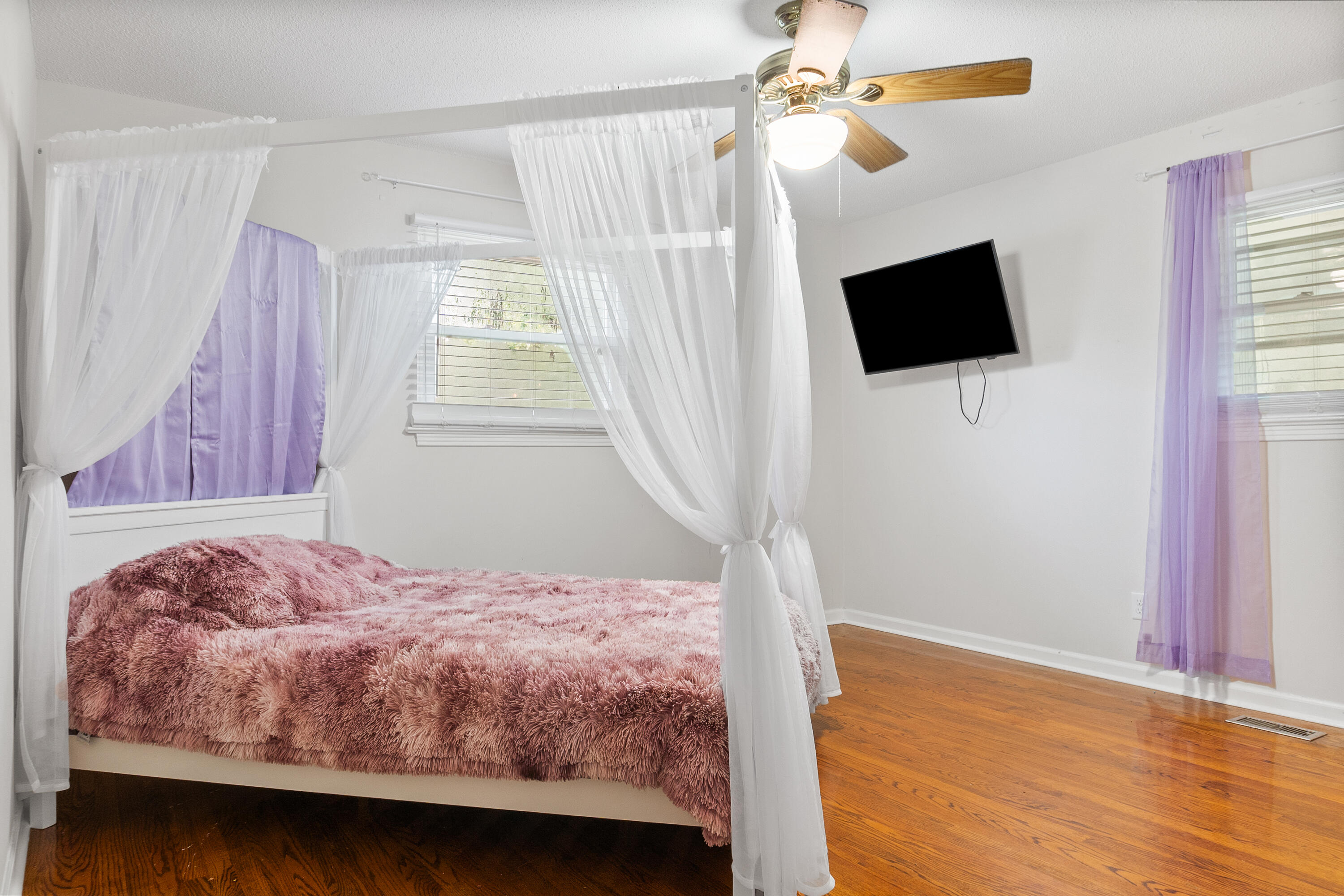 2416 Blue Ridge Drive