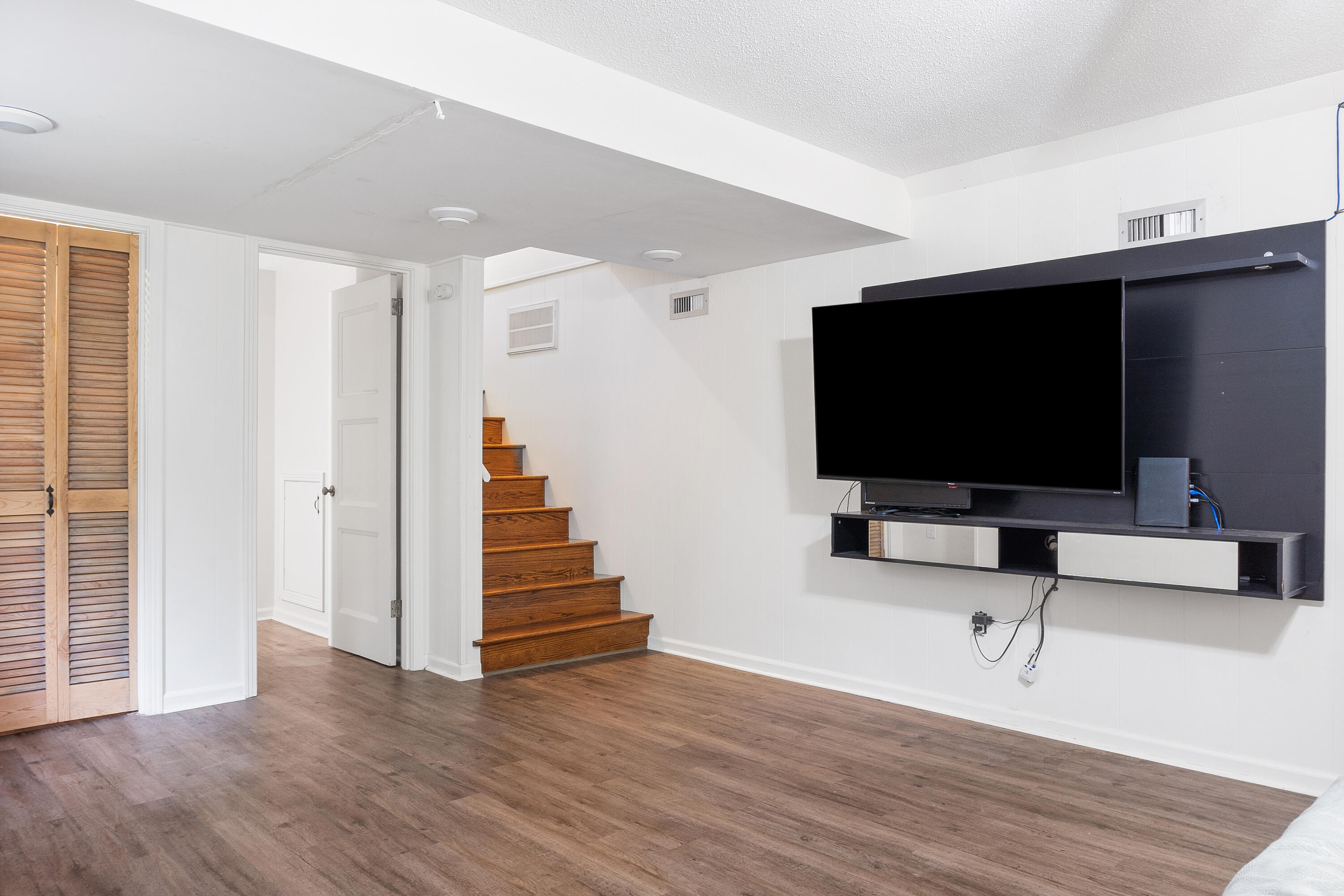 2416 Blue Ridge Drive