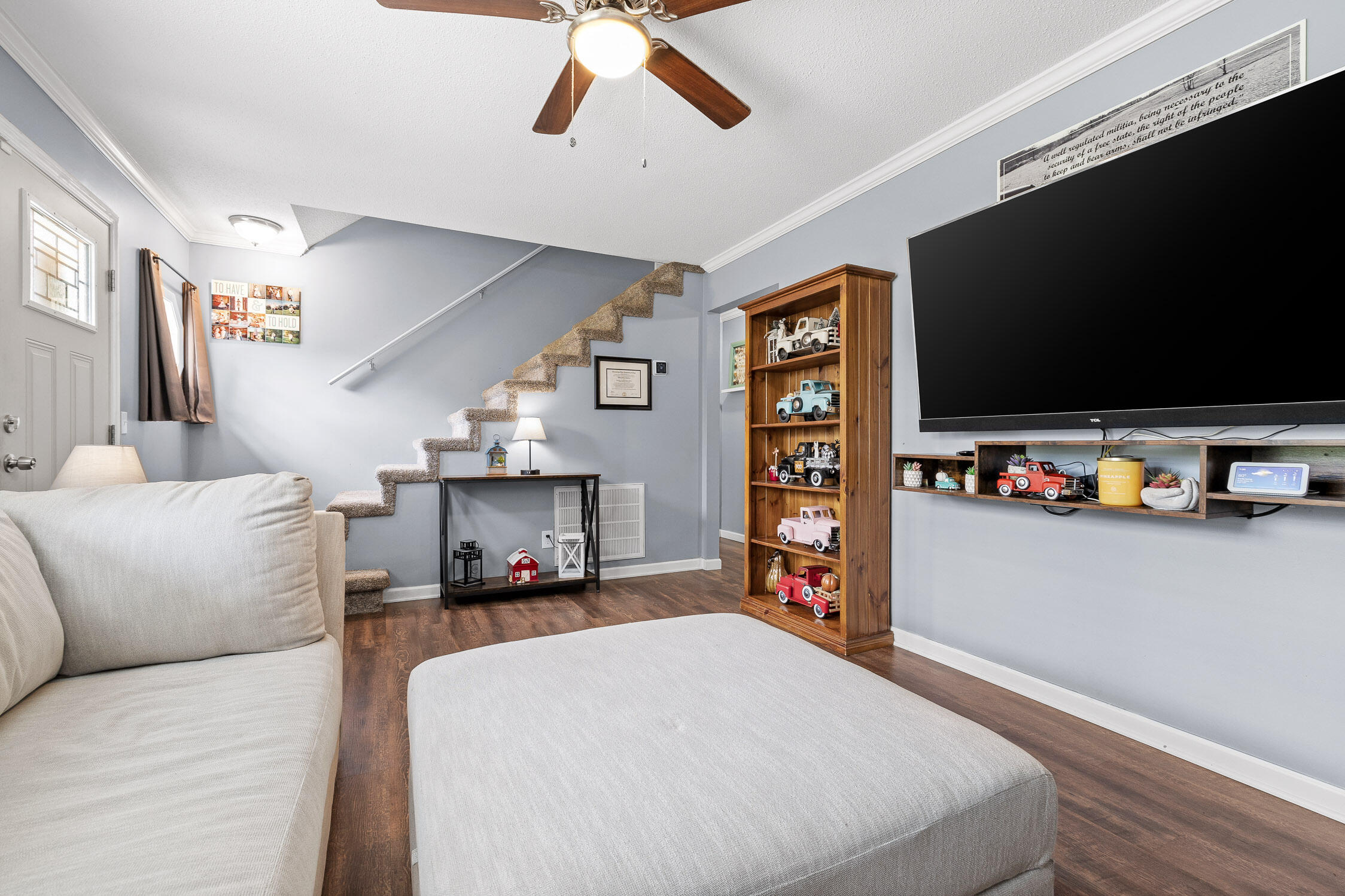 2113 Dallas Lake Road