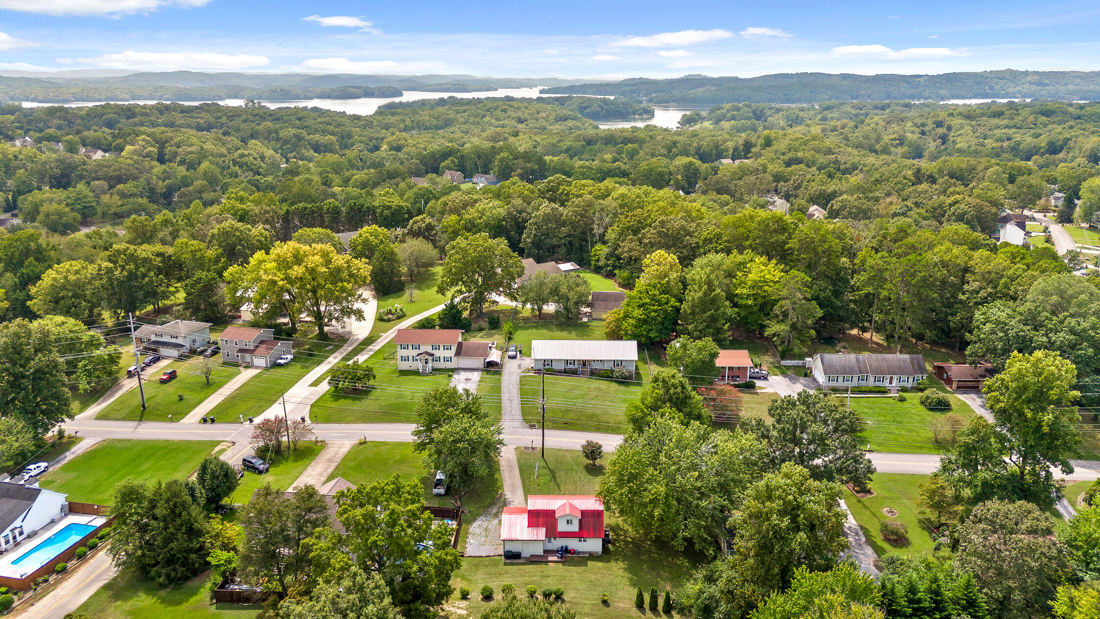 2113 Dallas Lake Road