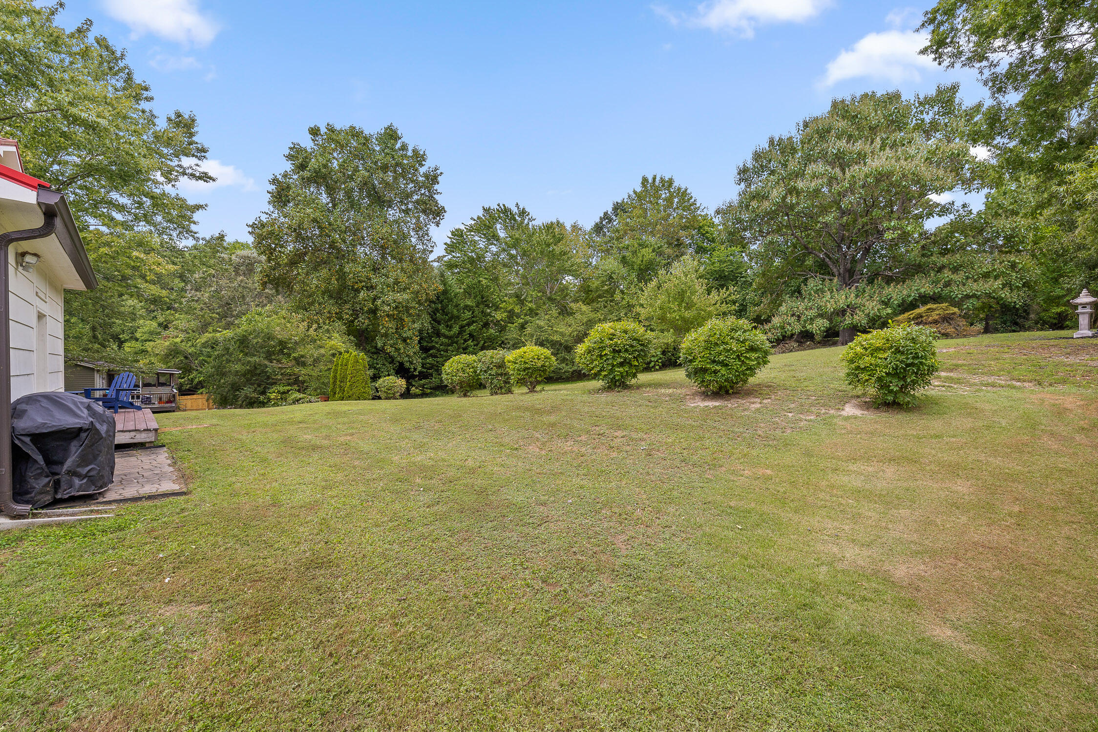 2113 Dallas Lake Road
