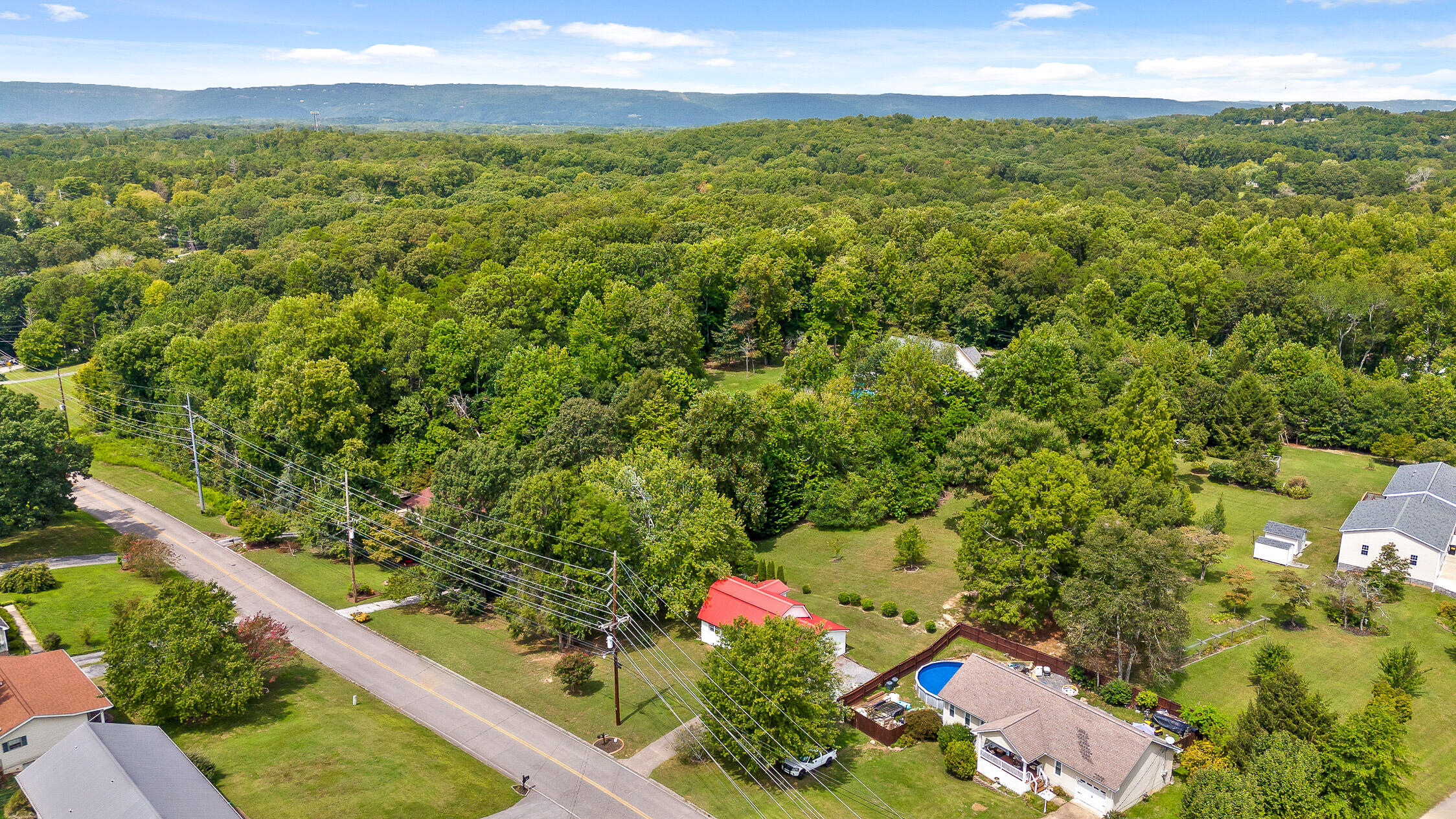 2113 Dallas Lake Road
