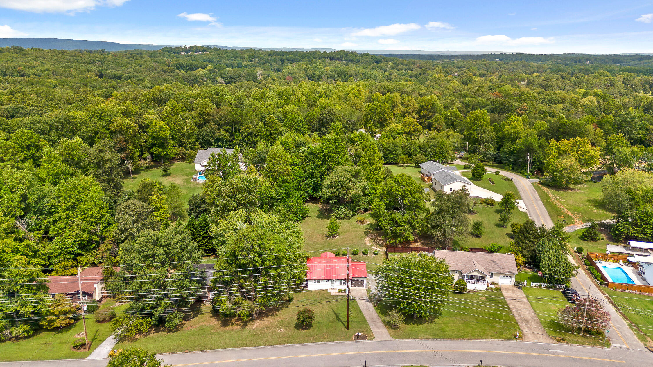 2113 Dallas Lake Road