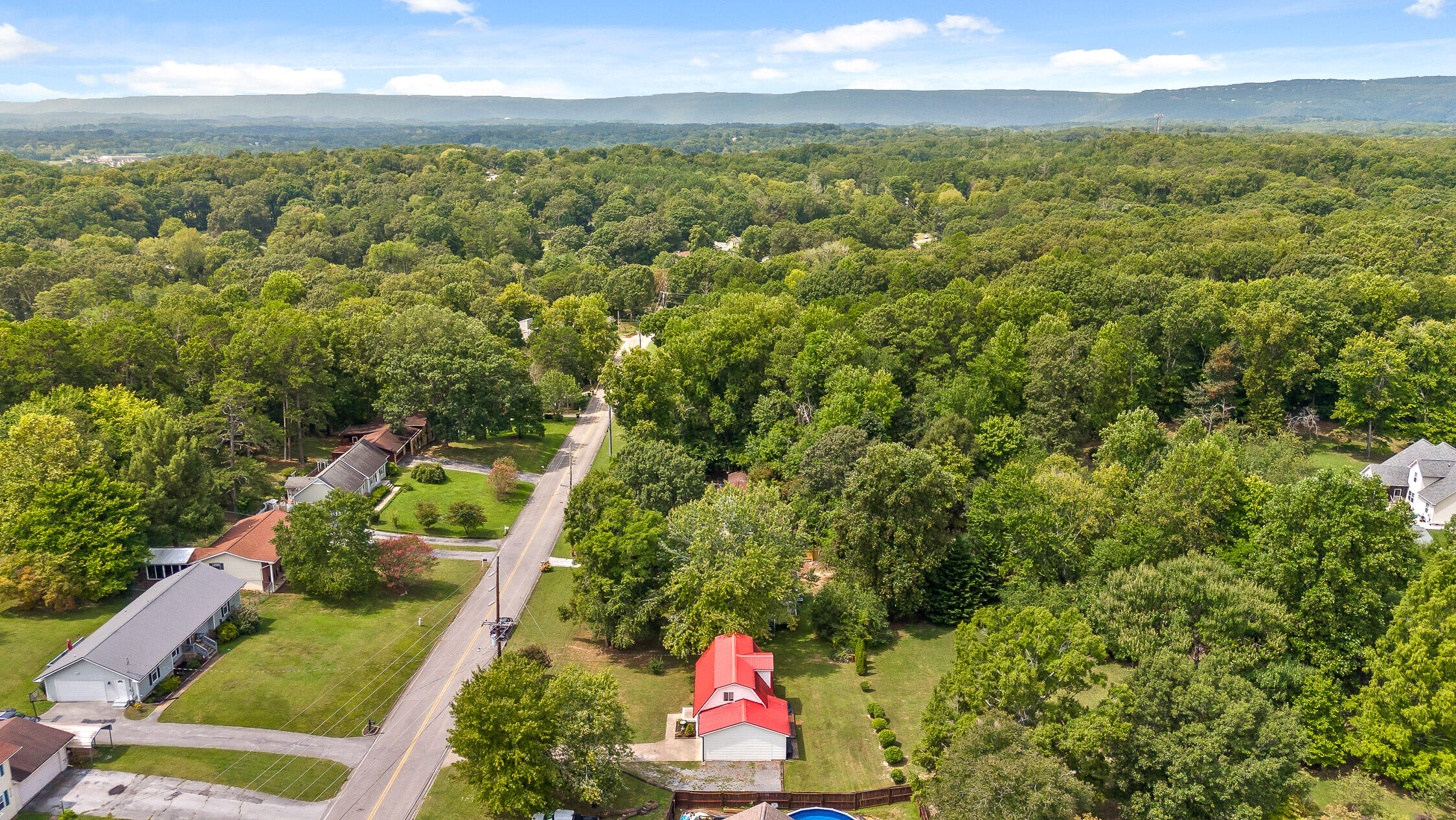 2113 Dallas Lake Road