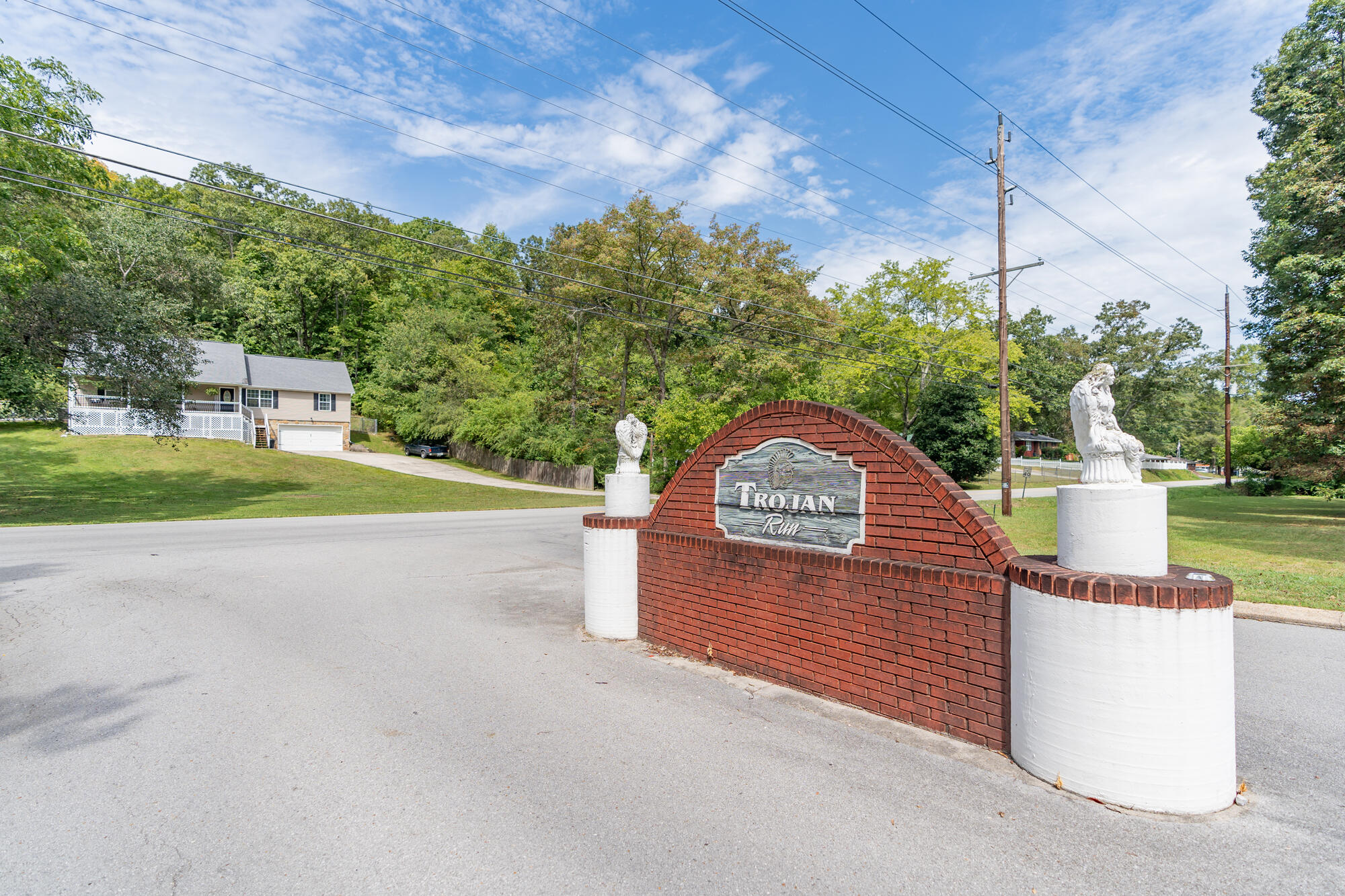 1029 Trojan Run Drive