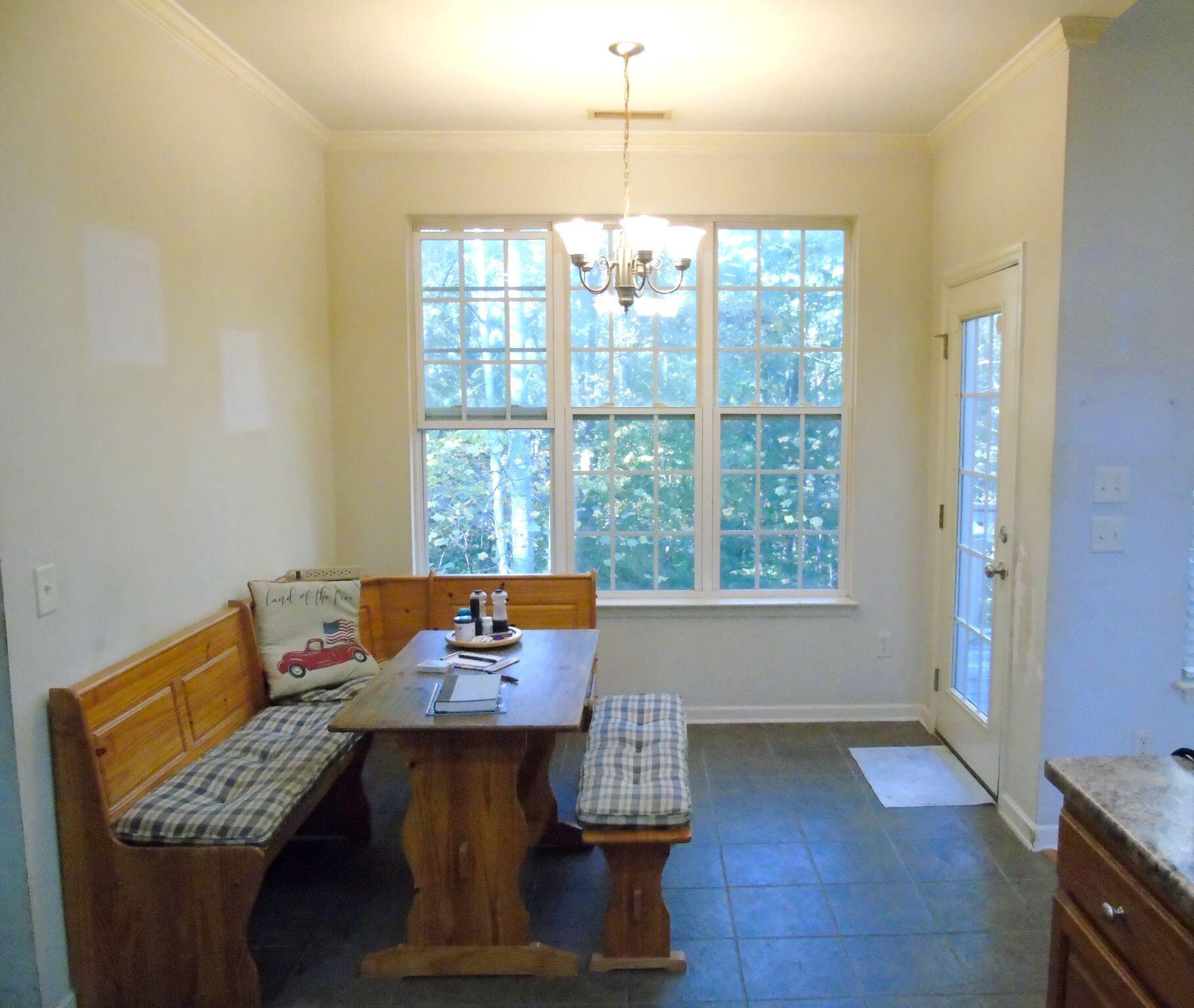 1371 Roach Hollow Road