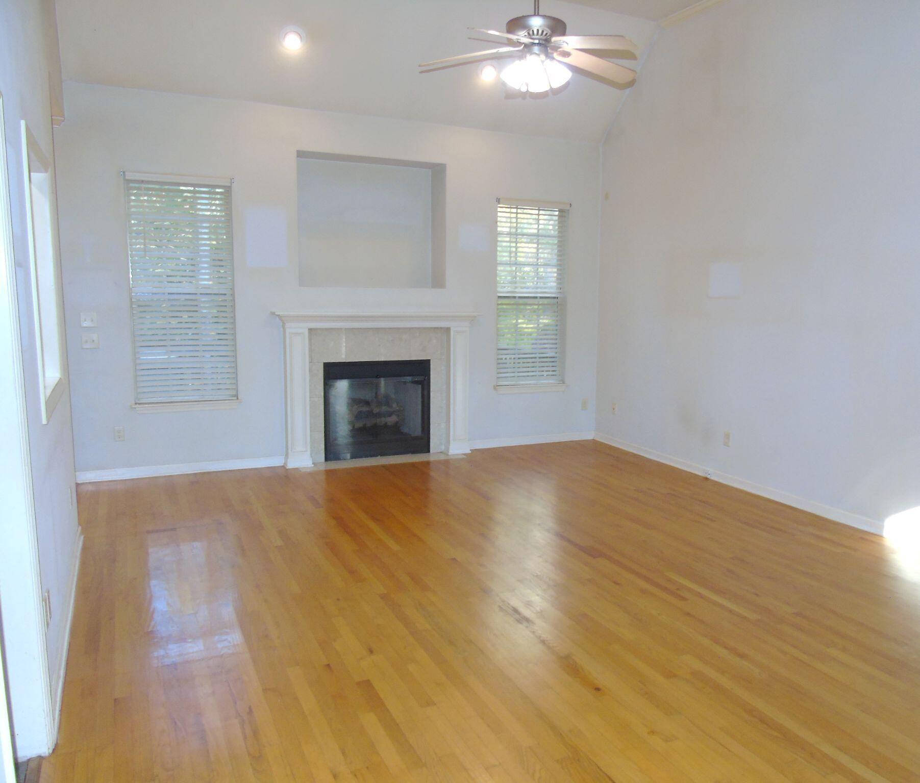 1371 Roach Hollow Road
