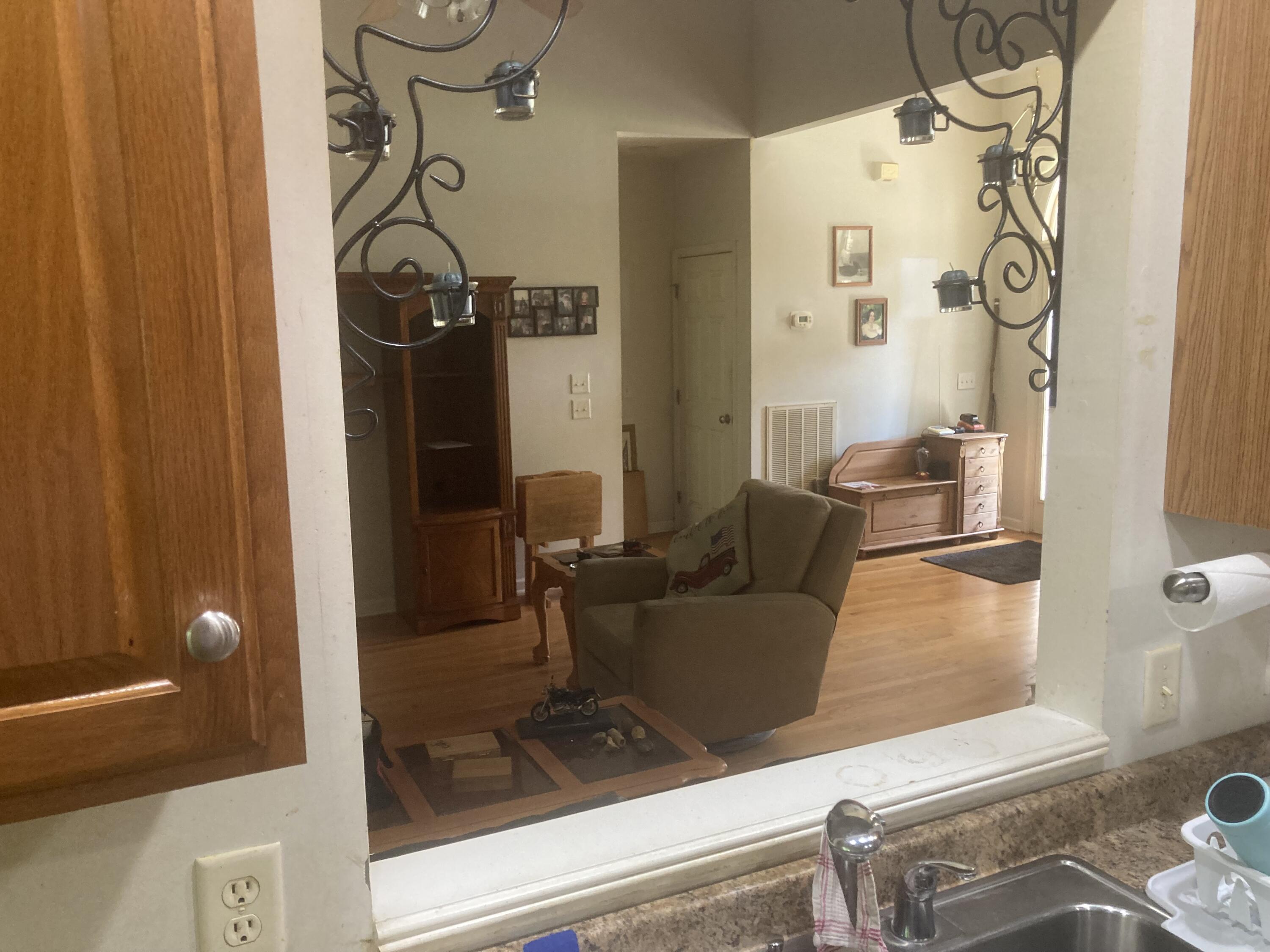 1371 Roach Hollow Road