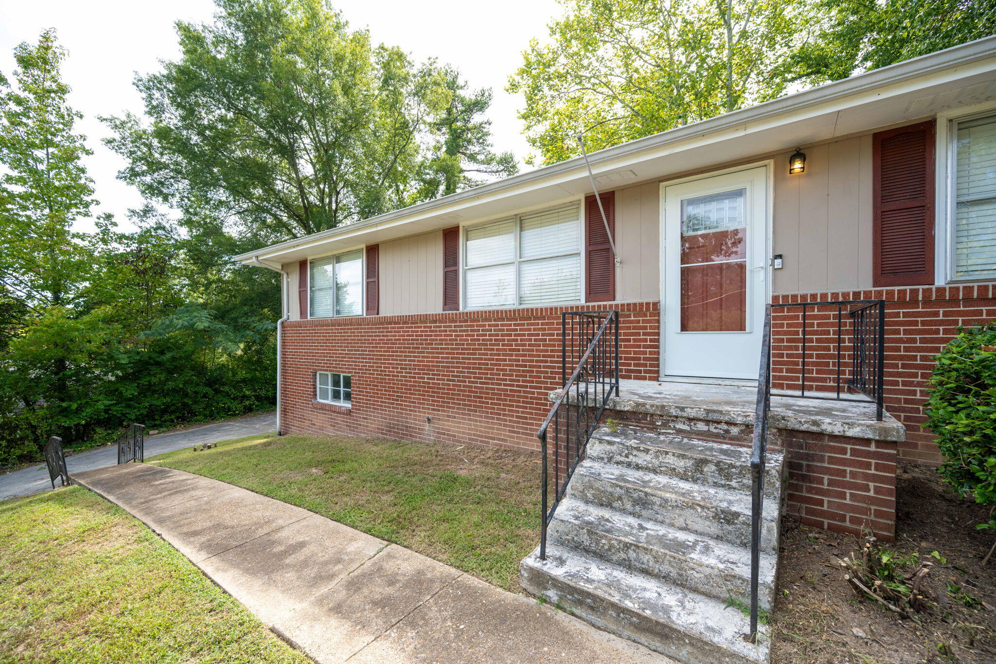 3704 Mary Anna Drive