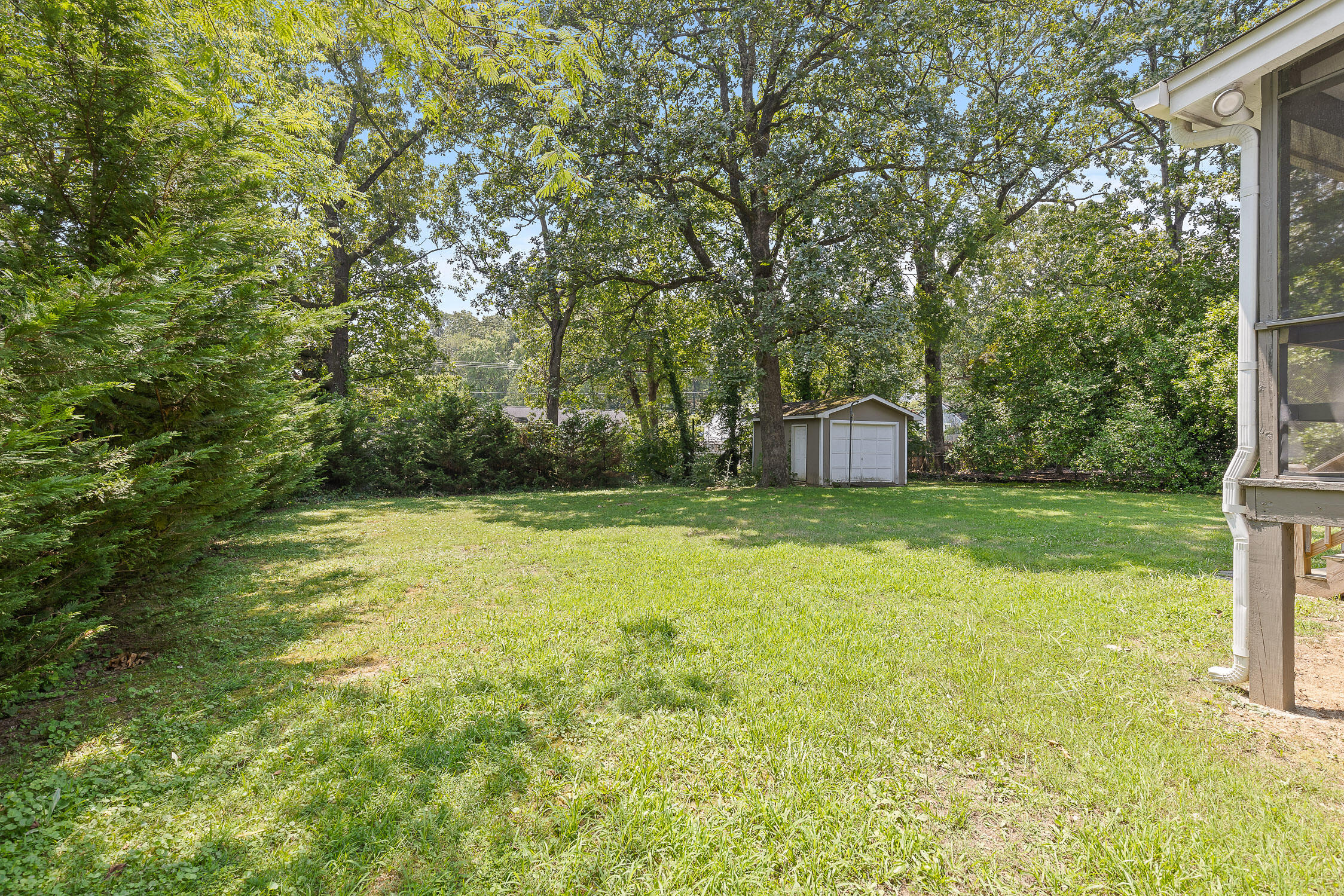 834 Munro Road