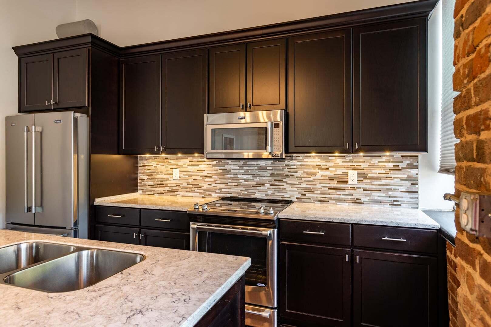 1301 Market Street, 101
