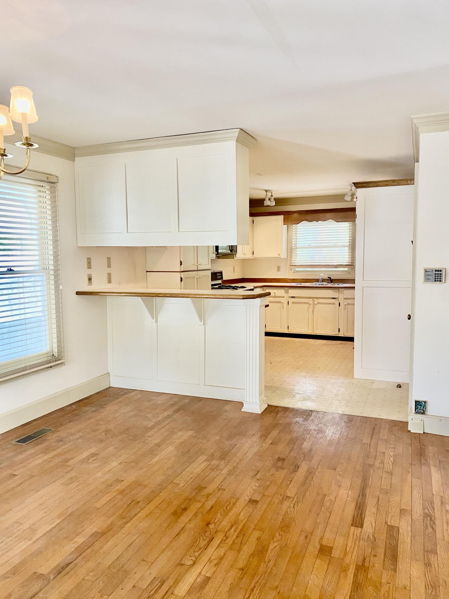 2000 Avalon Avenue, 28b