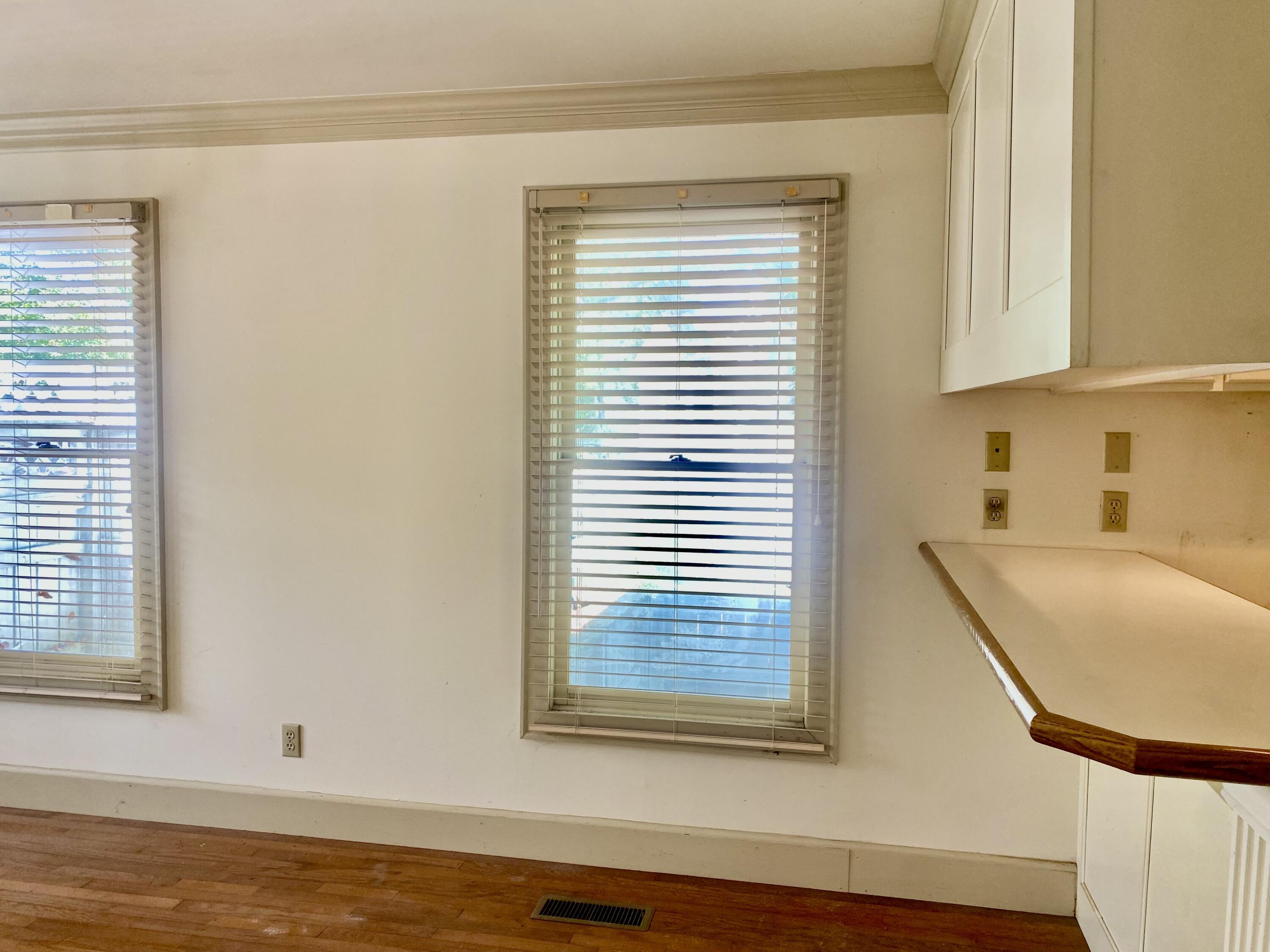 2000 Avalon Avenue, 28b