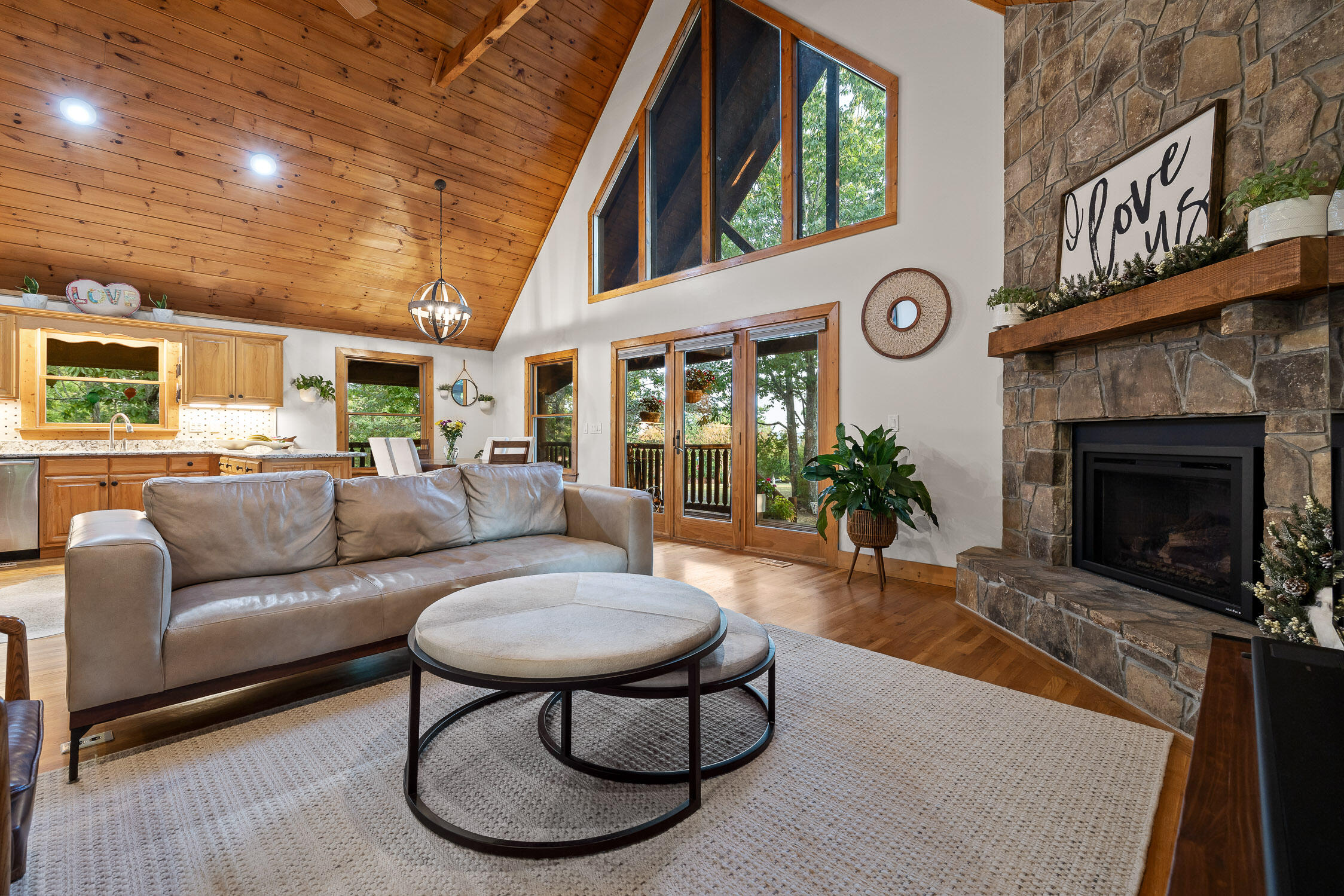15 Two Lake Trail