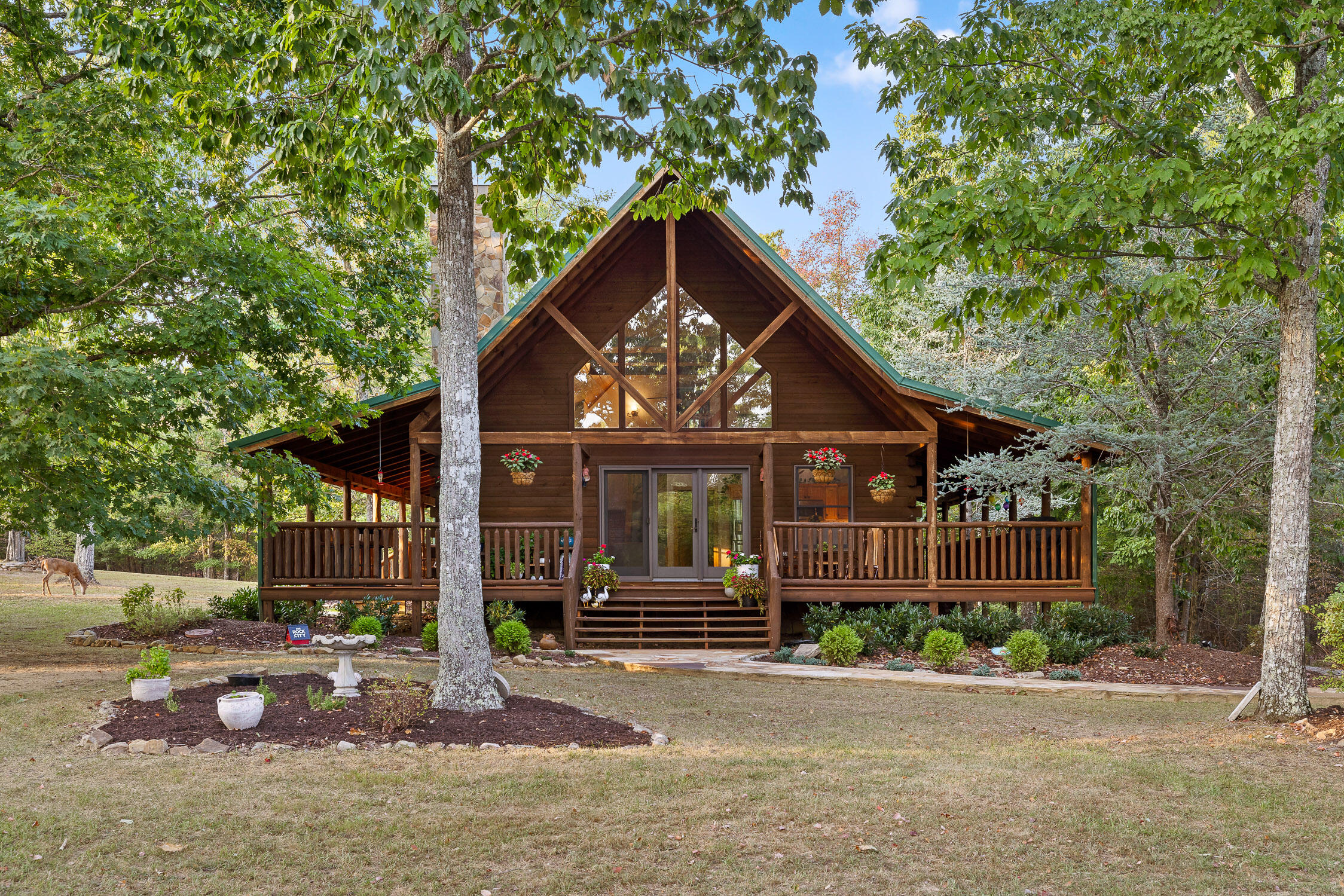 15 Two Lake Trail