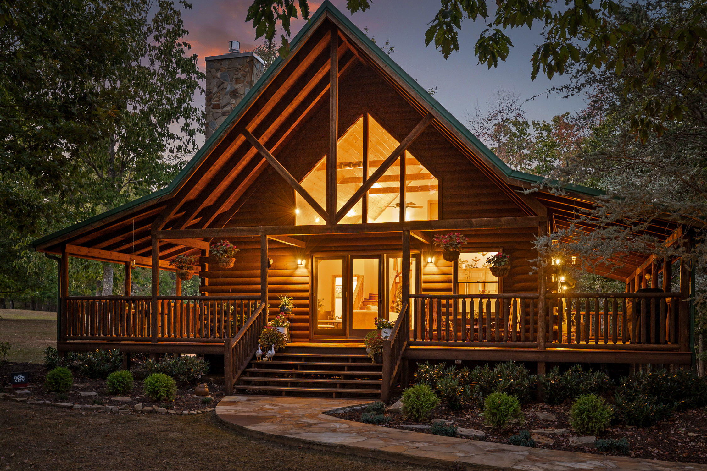 15 Two Lake Trail