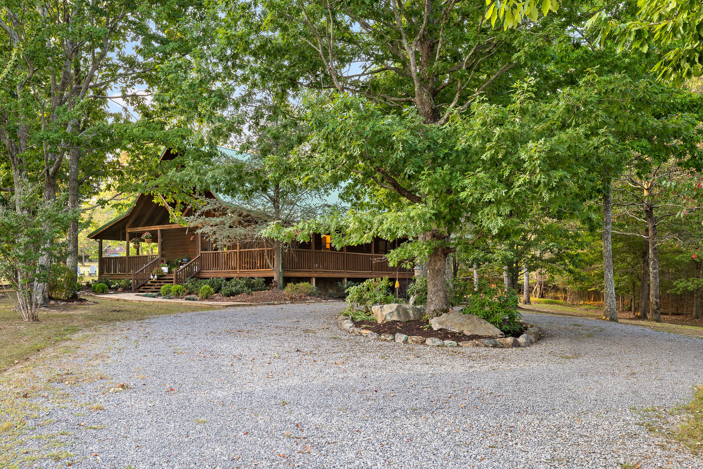 15 Two Lake Trail